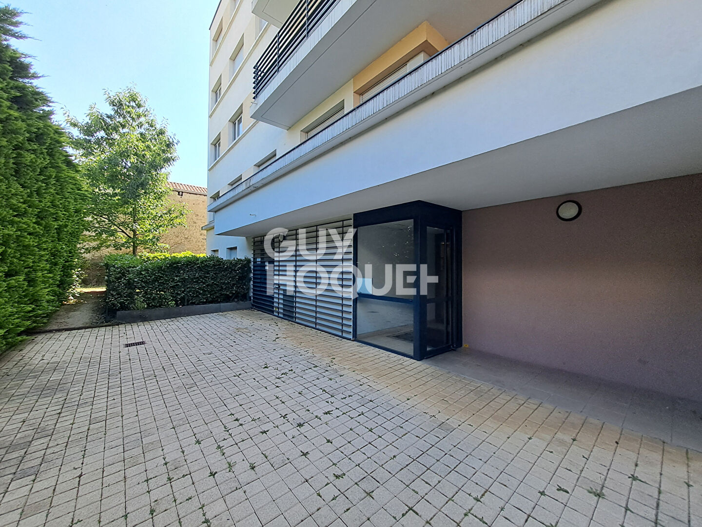 Appartement  3 pièce(s) 68.42 m2 Vénissieux (limite Gerland et Lyon 8)