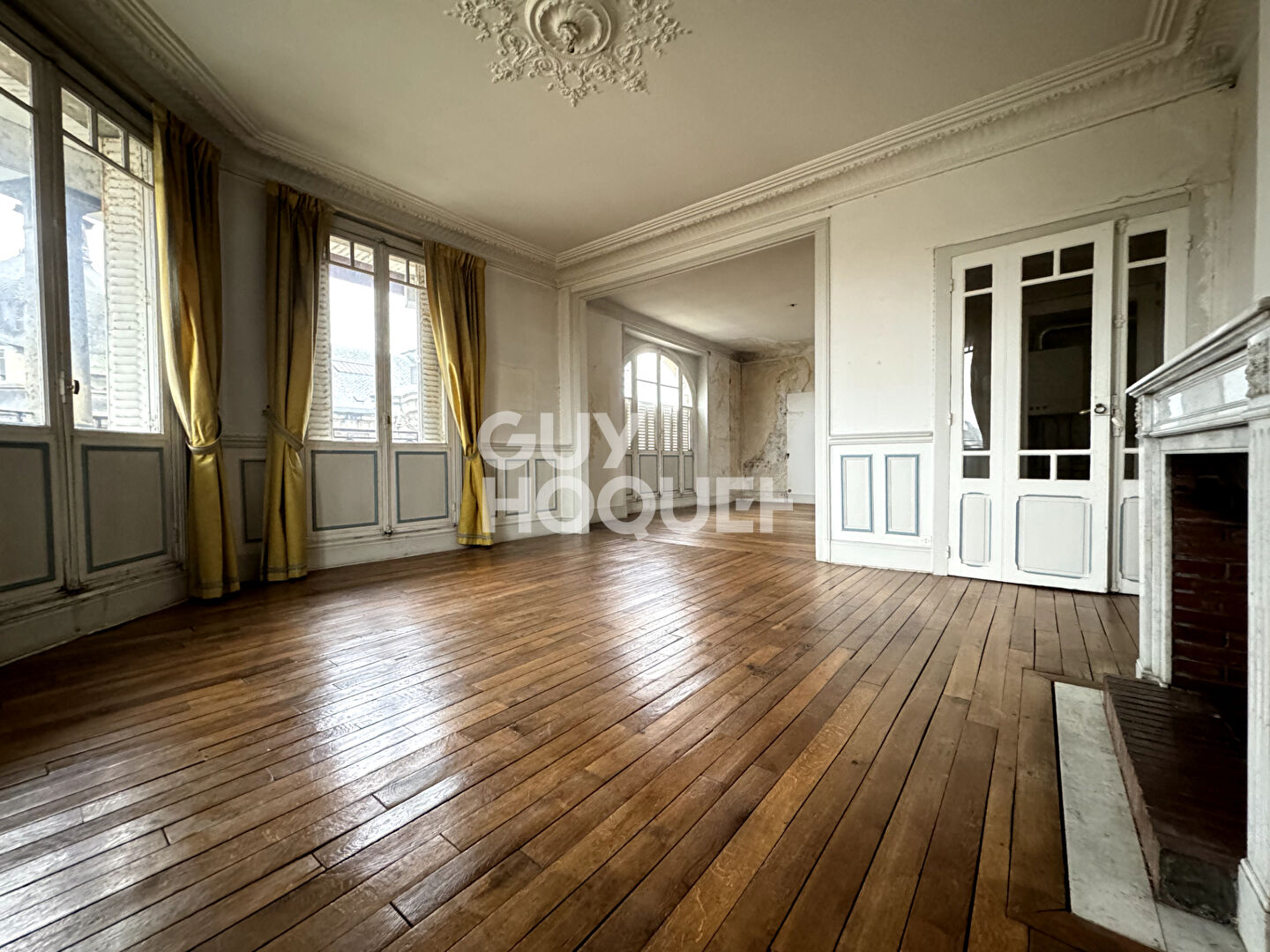 Appartement de type 5 à vendre à Charleville Mézières.