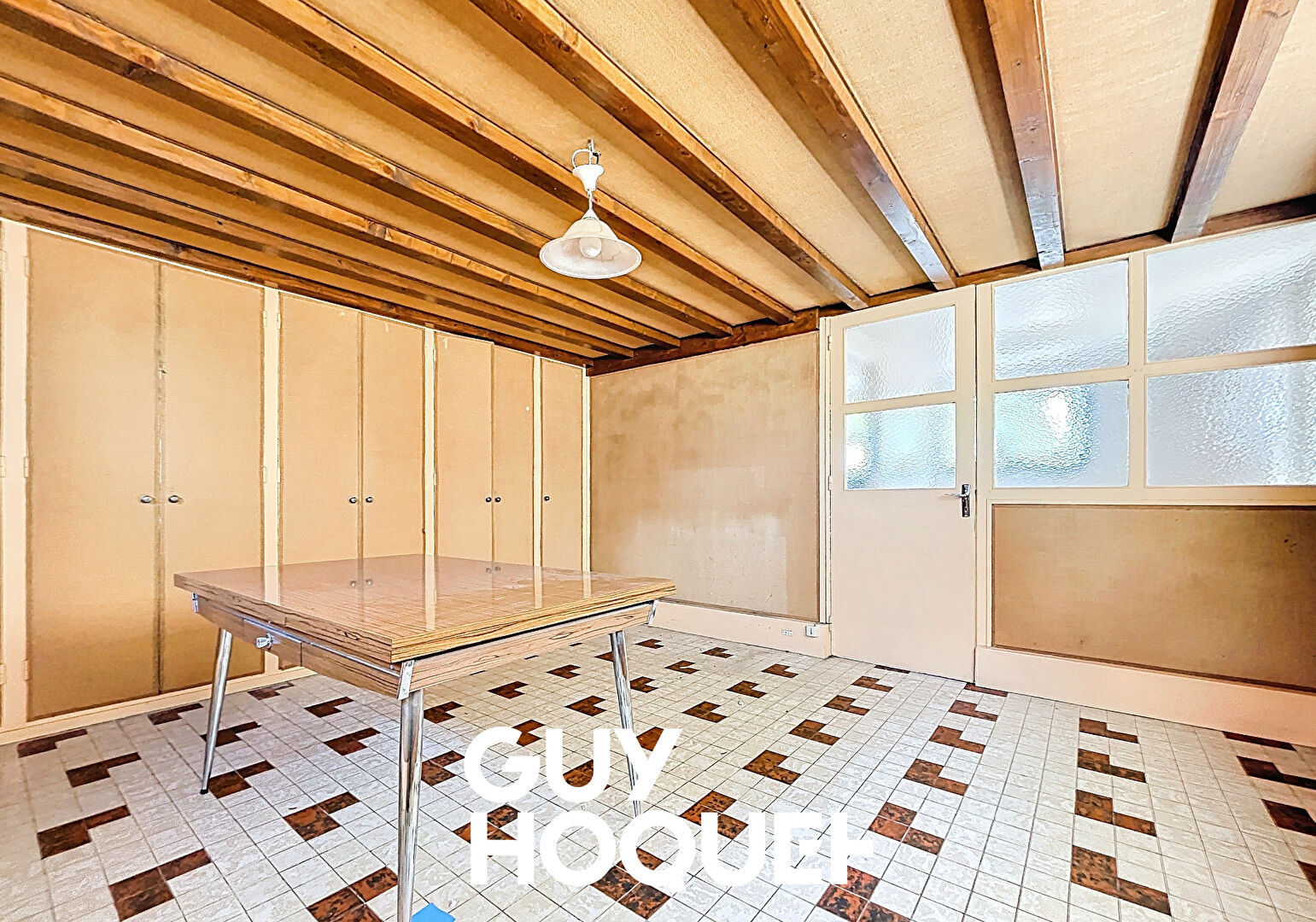 Maison sur Sous-Sol Complet 4 Chs + logement indépendant et Dépendances - 71570 LA CHAPELLE DE GUINCHAY