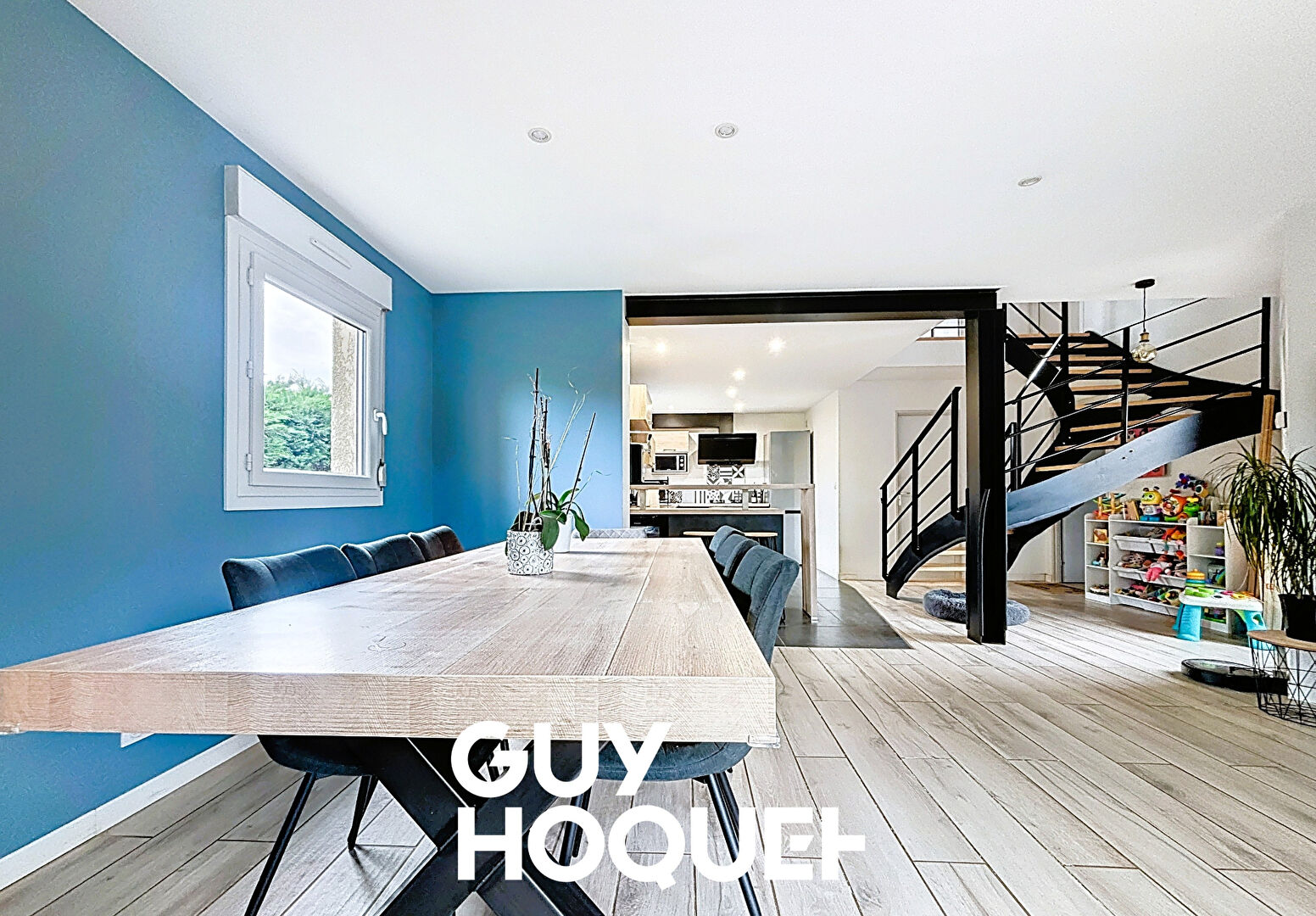 Villa Récente 3 Chs avec Suite Parentale et Terrain de 774 m² environ - 71570 LA CHAPELLE DE GUINCHAY