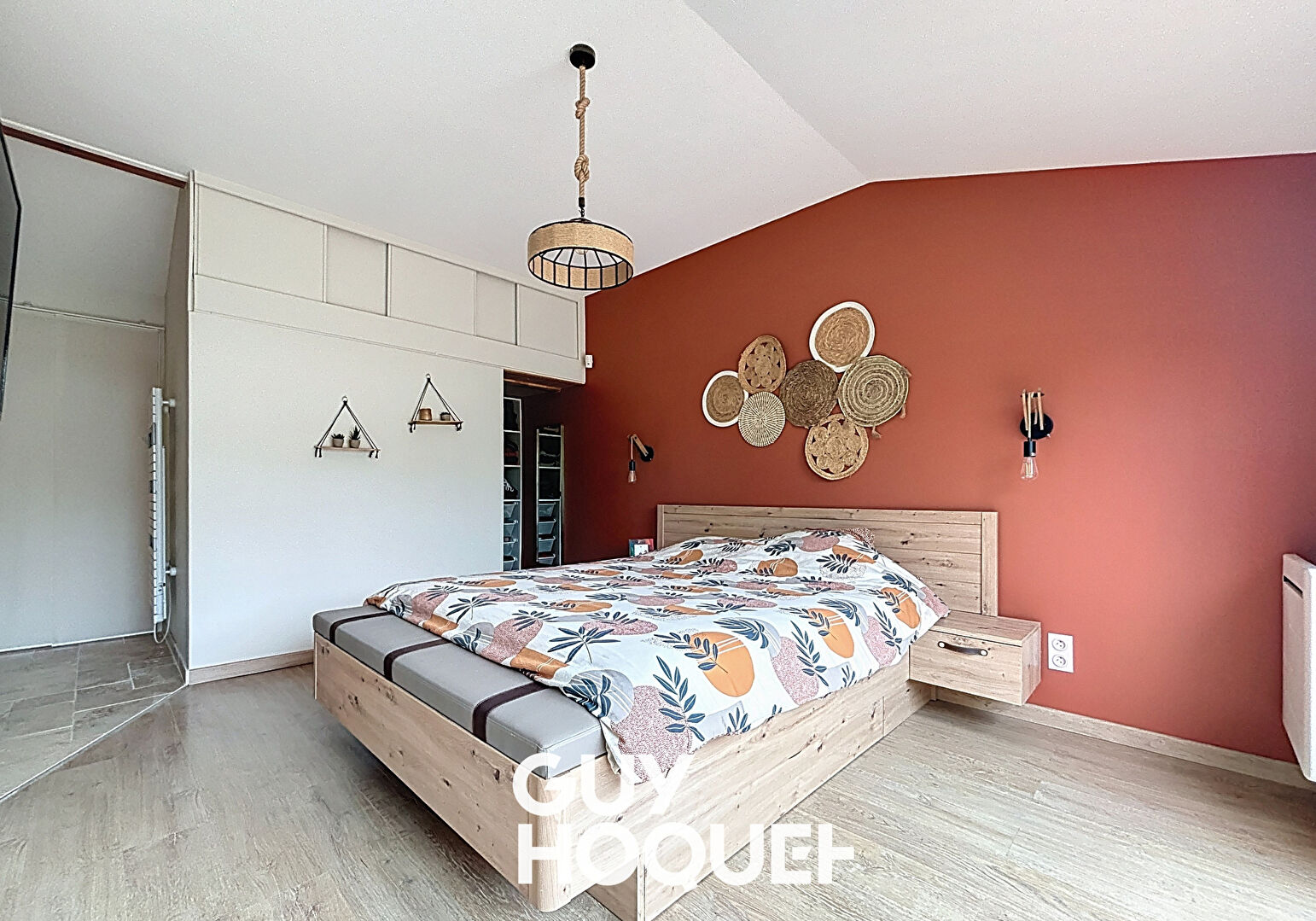 Villa Récente 3 Chs avec Suite Parentale et Terrain de 774 m² environ - 71570 LA CHAPELLE DE GUINCHAY