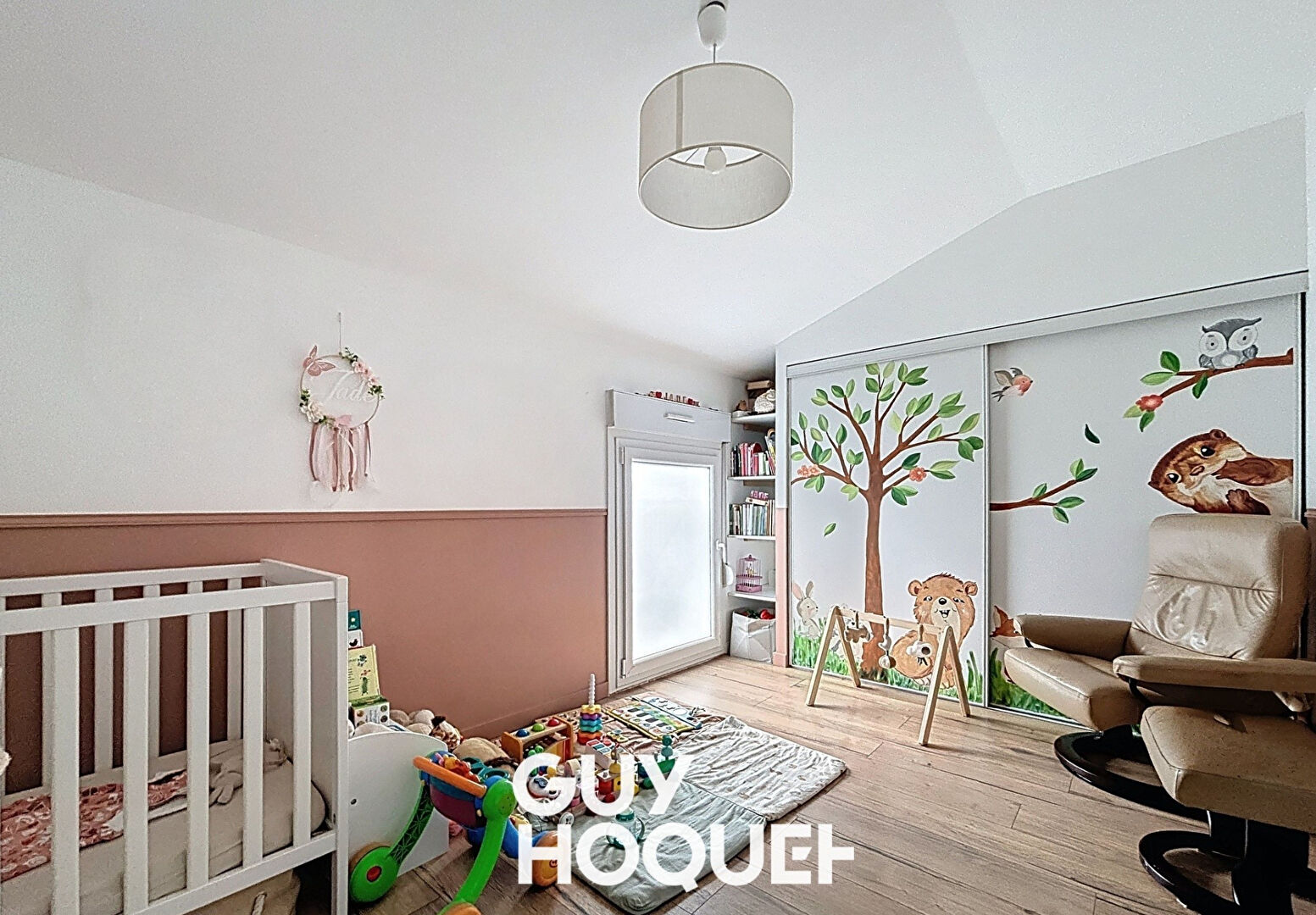 Villa Récente 3 Chs avec Suite Parentale et Terrain de 774 m² environ - 71570 LA CHAPELLE DE GUINCHAY