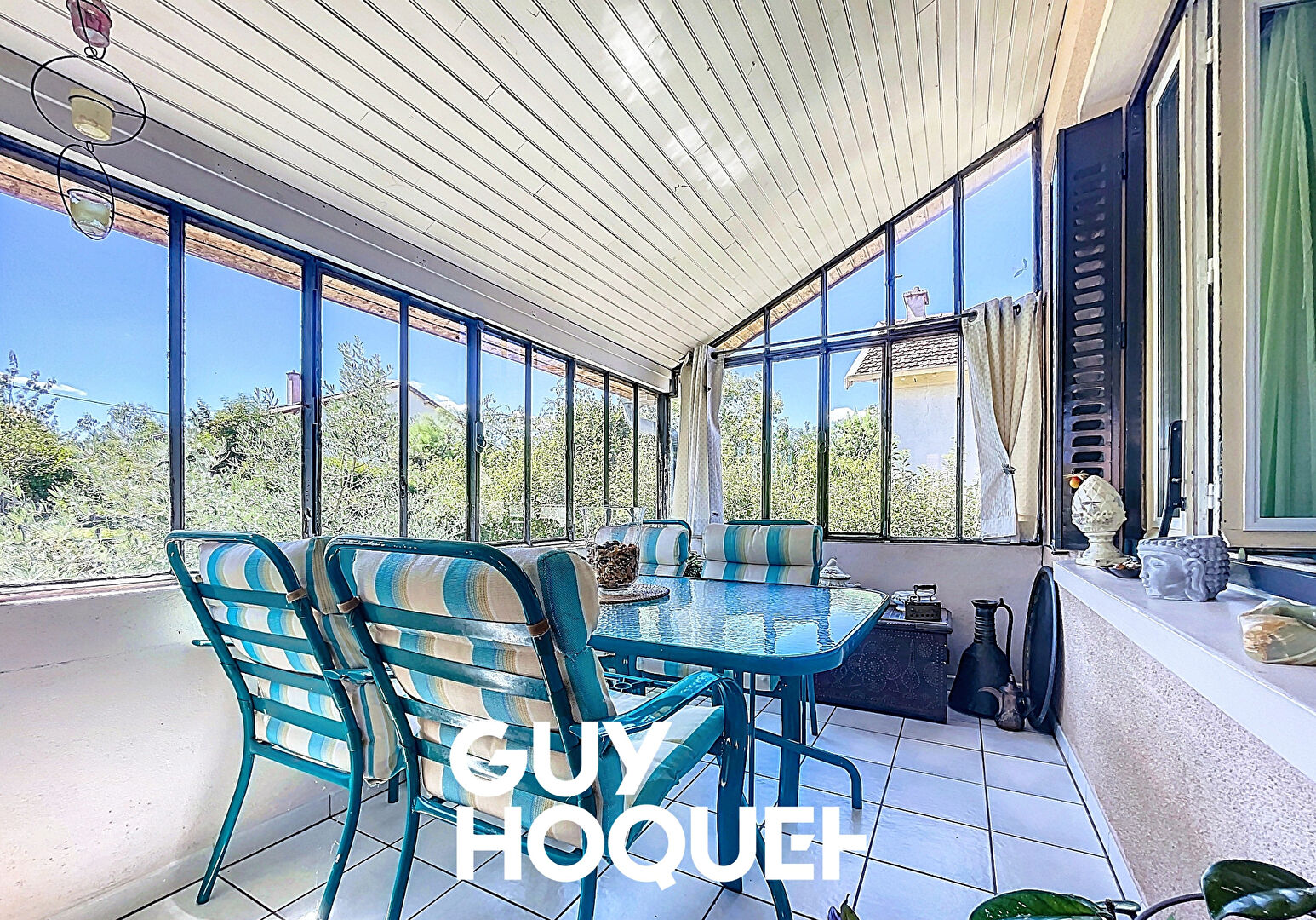 Maison de Caractère 3 Chs + Bureau, Salle de Jeux, Dépendances et Terrain de 735 m² - 71000 FLACE LES MACON