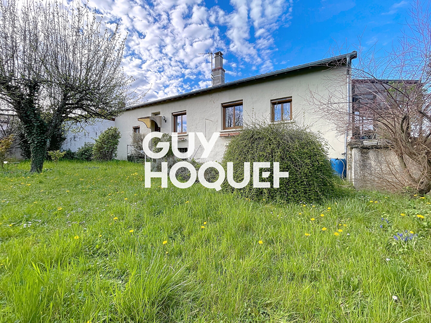 Maison Ancienne 5 Chs + Dépendances et Terrain de 866 m² environ - 71870 HURIGNY