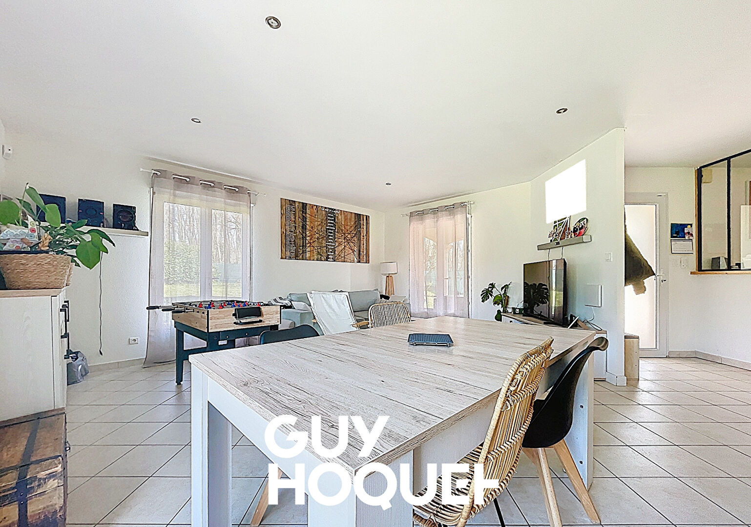 Villa Plain Pied 3 Chs + GGE et Terrain de 1120m² environ - 71570 LA CHAPELLE DE GUINCHAY