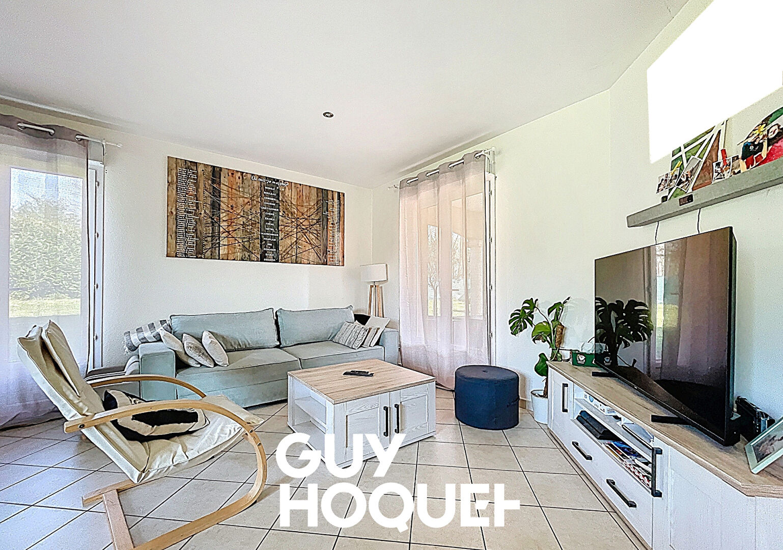 Villa Plain Pied 3 Chs + GGE et Terrain de 1120m² environ - 71570 LA CHAPELLE DE GUINCHAY