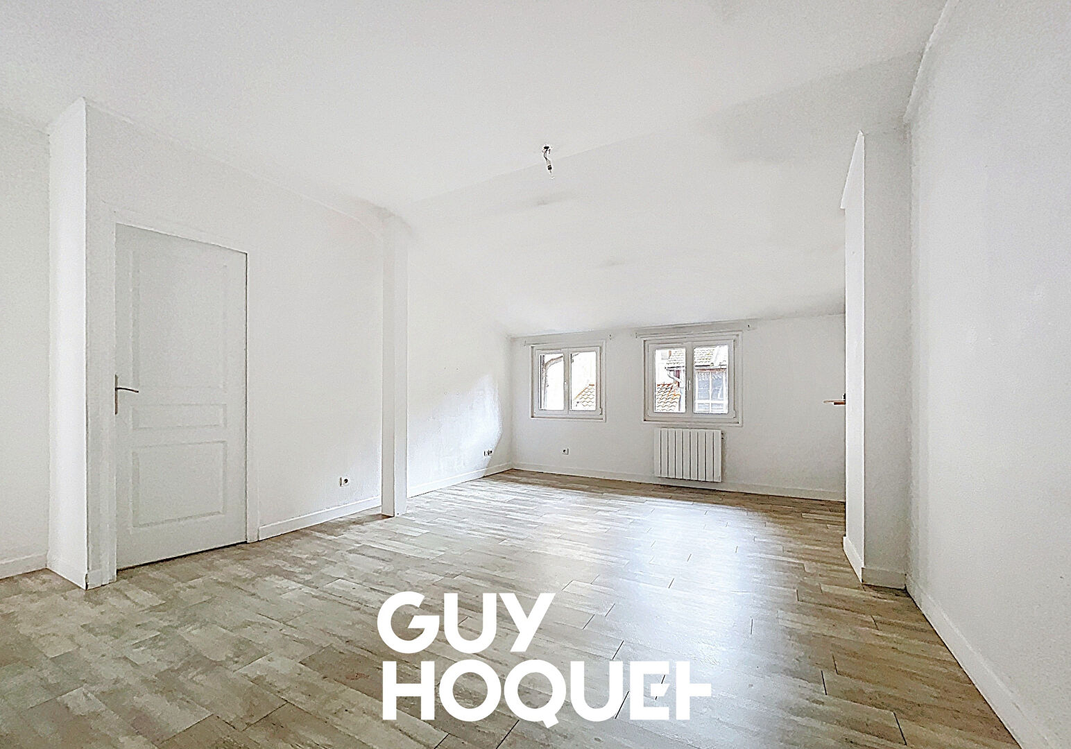 Centre Ville - Appartement Type 2 + Cave - 71000 MACON