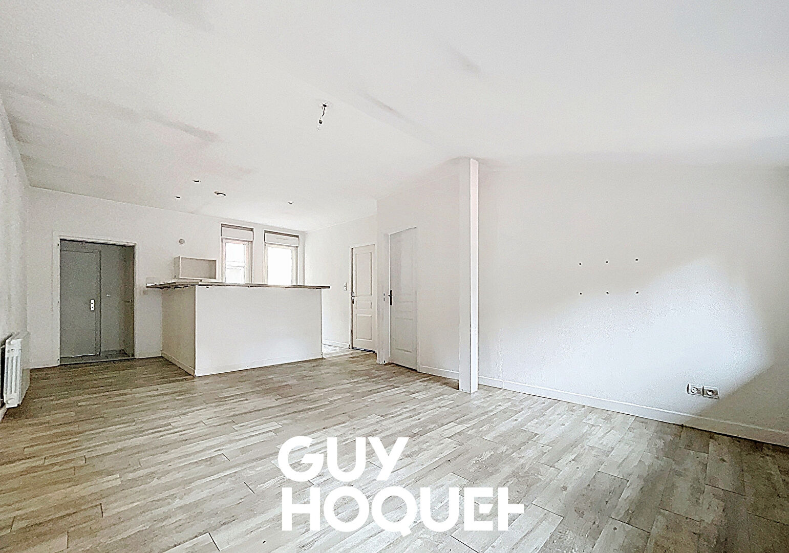 Centre Ville - Appartement Type 2 + Cave - 71000 MACON