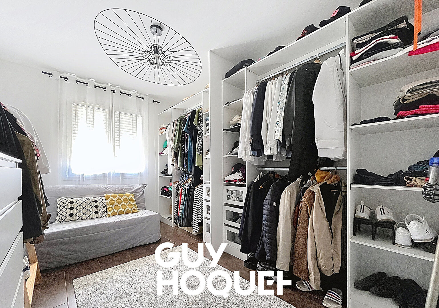 Maison Contemporaine de Plain Pied 4 Chambres + Garage + Piscine - 71570 LA CHAPELLE DE GUINCHAY