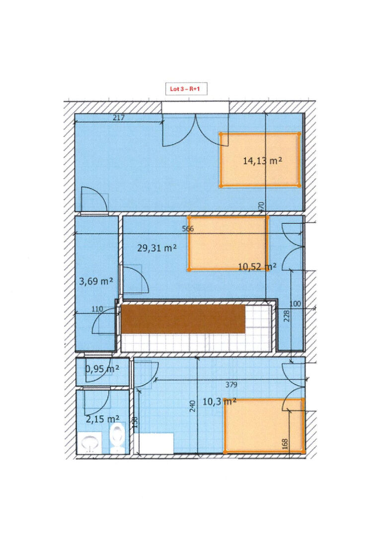 Plateau Viabilisé 92m² avec Beau Potentiel & Terrain 220m² - 71000 VARENNES-LES-MÂCON