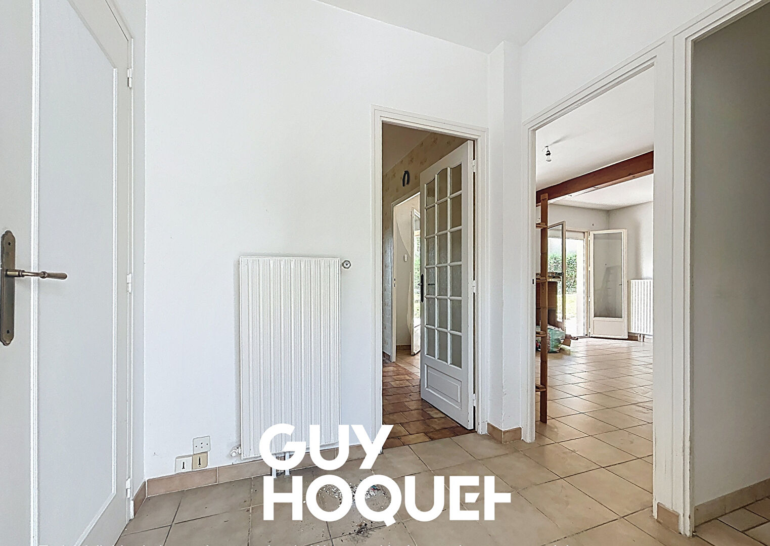 Maison à Rénover 4Chbs + Garage Indépendant - 71680 CRECHES SUR SAONE