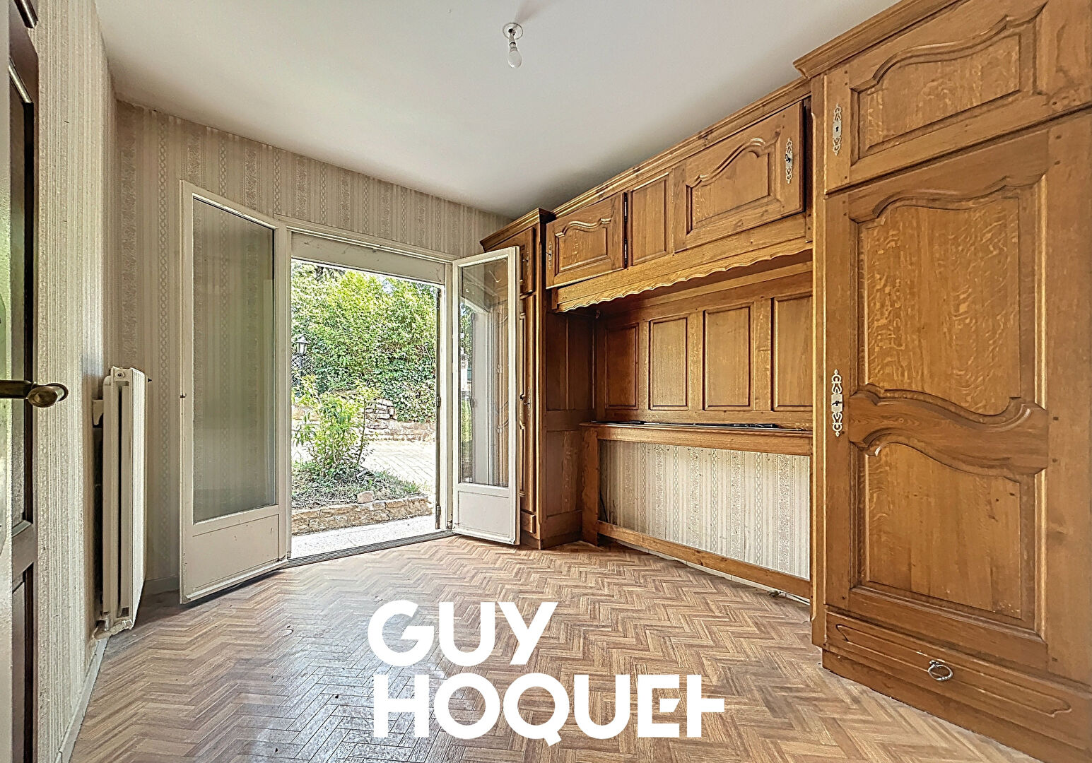 Maison à Rénover 4Chbs + Garage Indépendant - 71680 CRECHES SUR SAONE