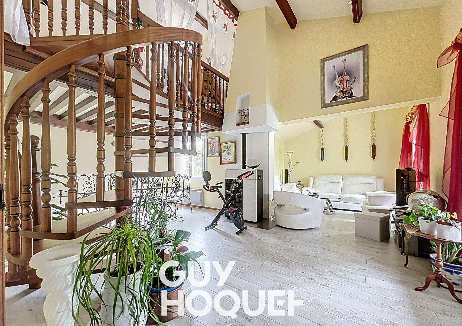 Maison 4Chbs avec Piscine et Terrain Clos - 71680 CRECHES SUR SAONE