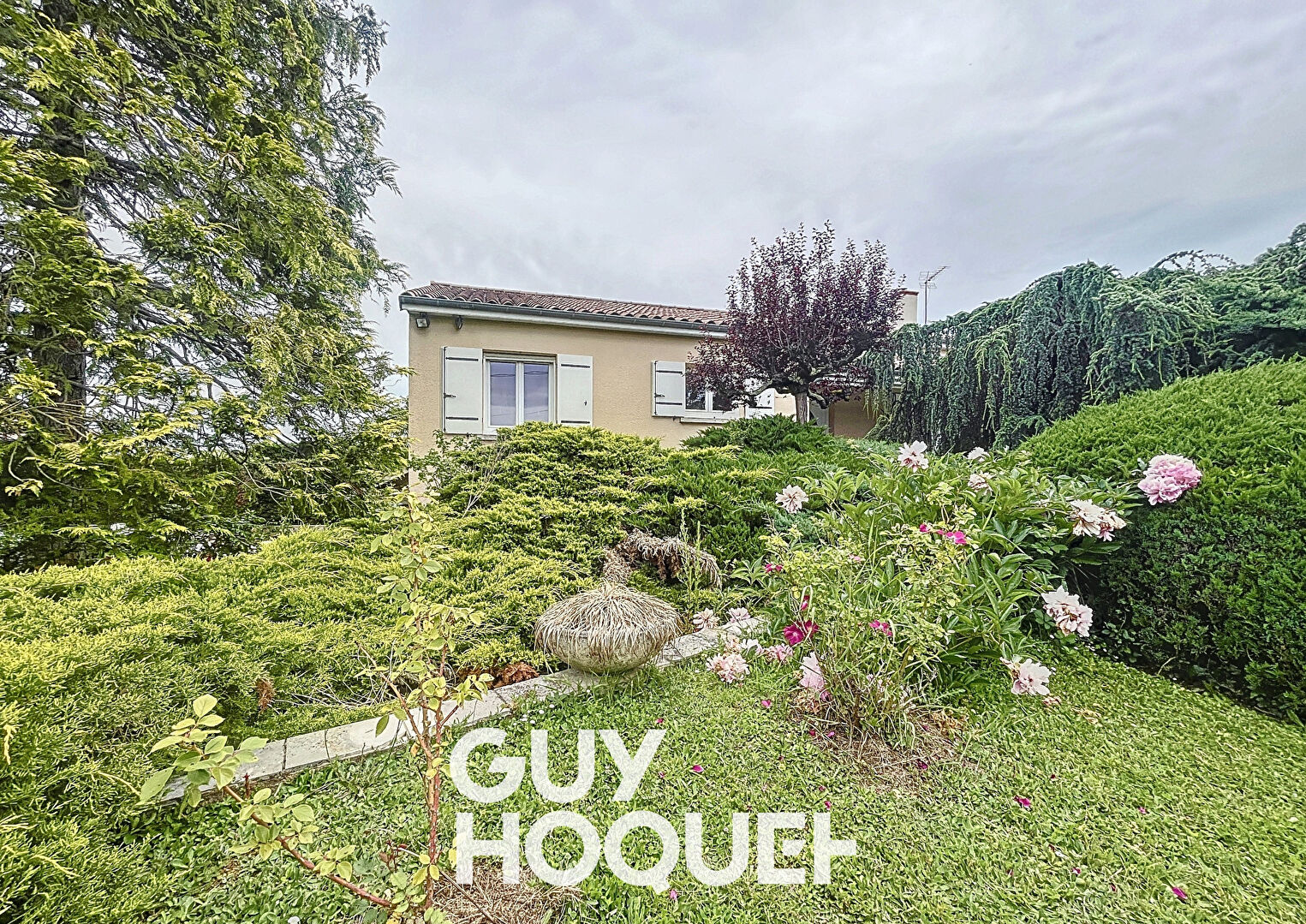 Maison 4Chbs avec Piscine et Terrain Clos - 71680 CRECHES SUR SAONE