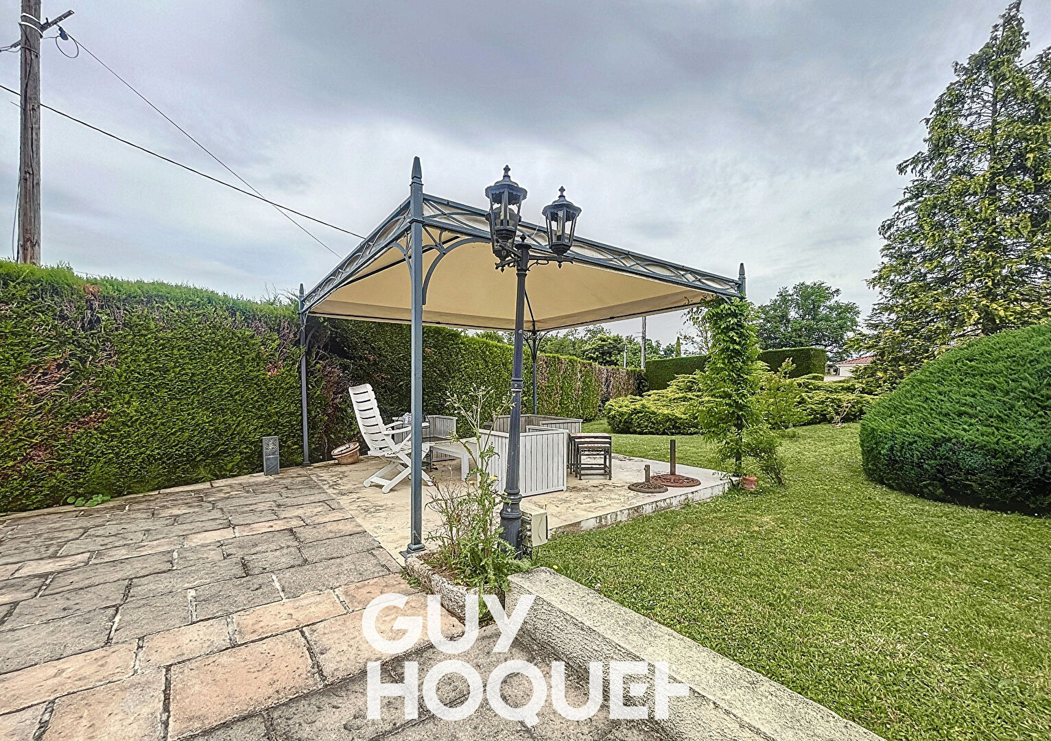 Maison 4Chbs avec Piscine et Terrain Clos - 71680 CRECHES SUR SAONE