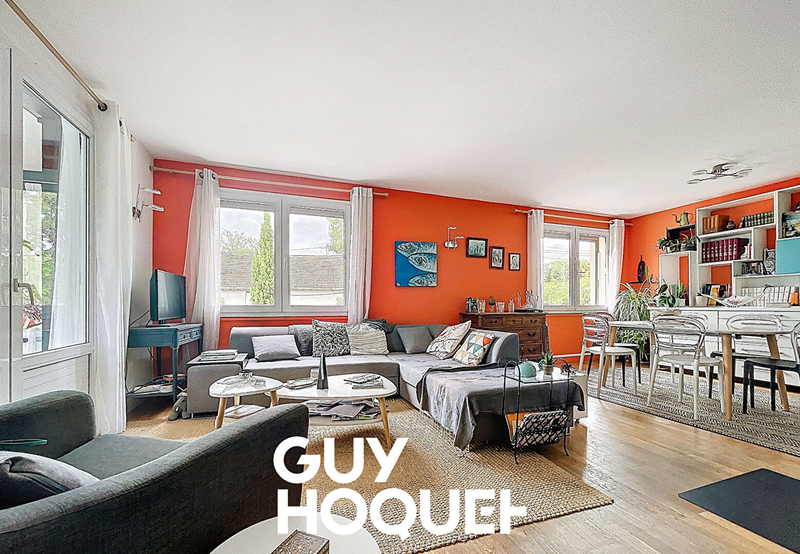 Villa 7 Chambres + Dépendances, Piscine et  terrain de 1576 m² - 71570 LA CHAPELLE DE GUINCHAY