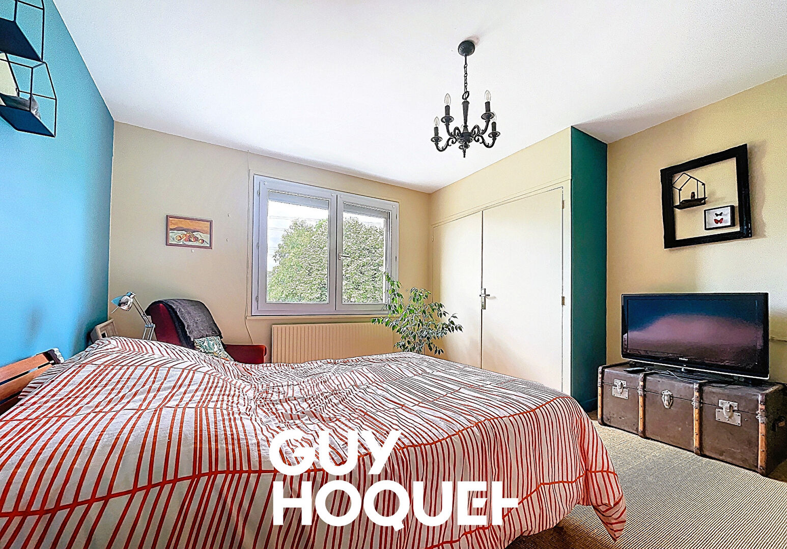 Villa 7 Chambres + Dépendances, Piscine et  terrain de 1576 m² - 71570 LA CHAPELLE DE GUINCHAY