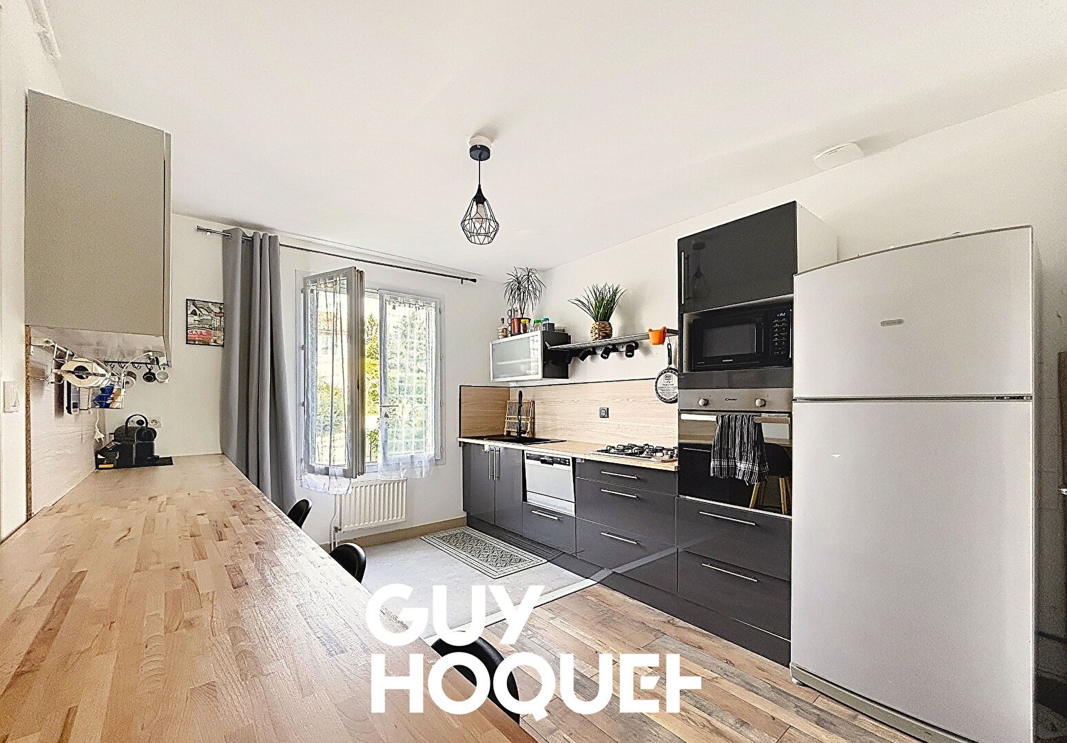 Villa Récente 4 Chs + Garage et Terrain de 259 m² - 71570 SAINT SYMPHORIEN D'ANCELLES