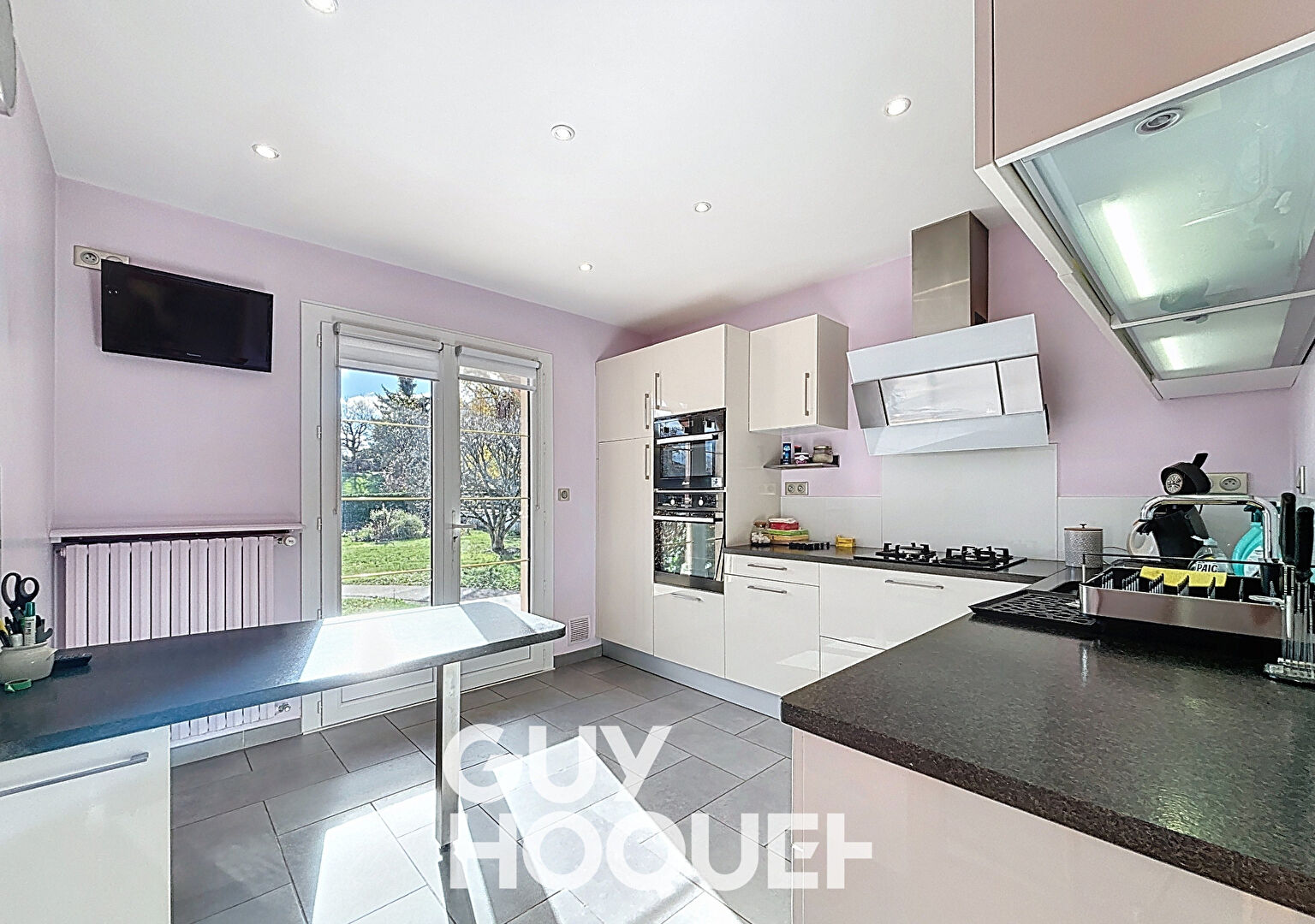 Maison 6CHBS + Dépendances - 71260 SENOZAN