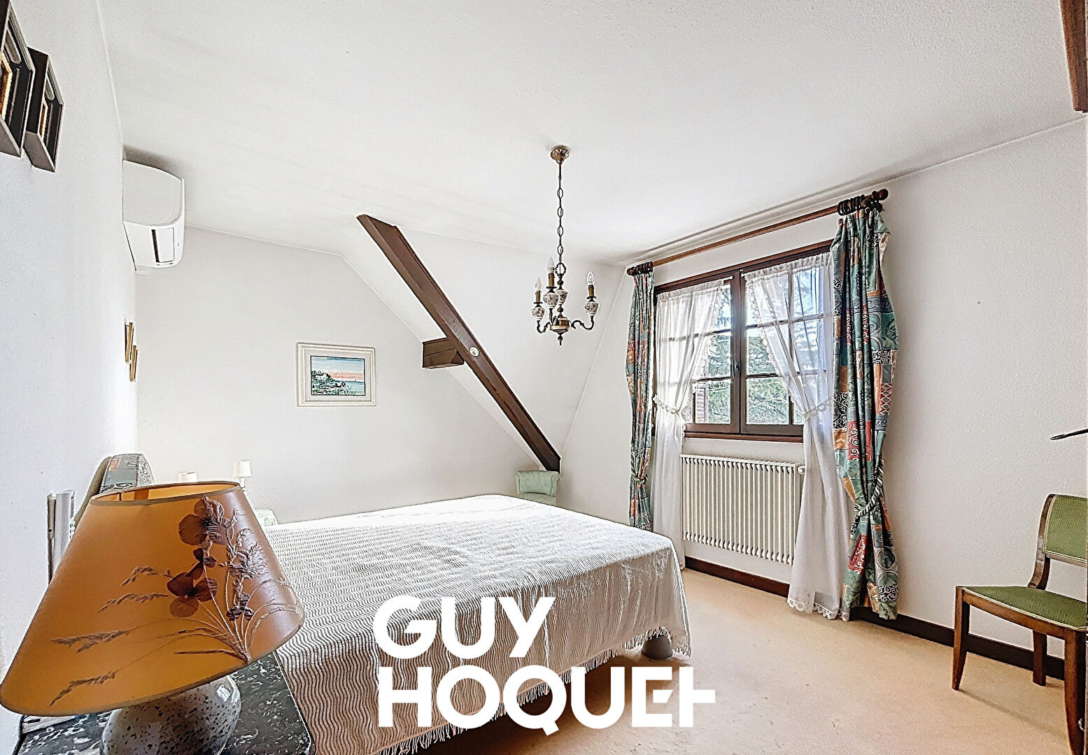 Maison Charnay Les Macon 8 pièce(s) 174 m2