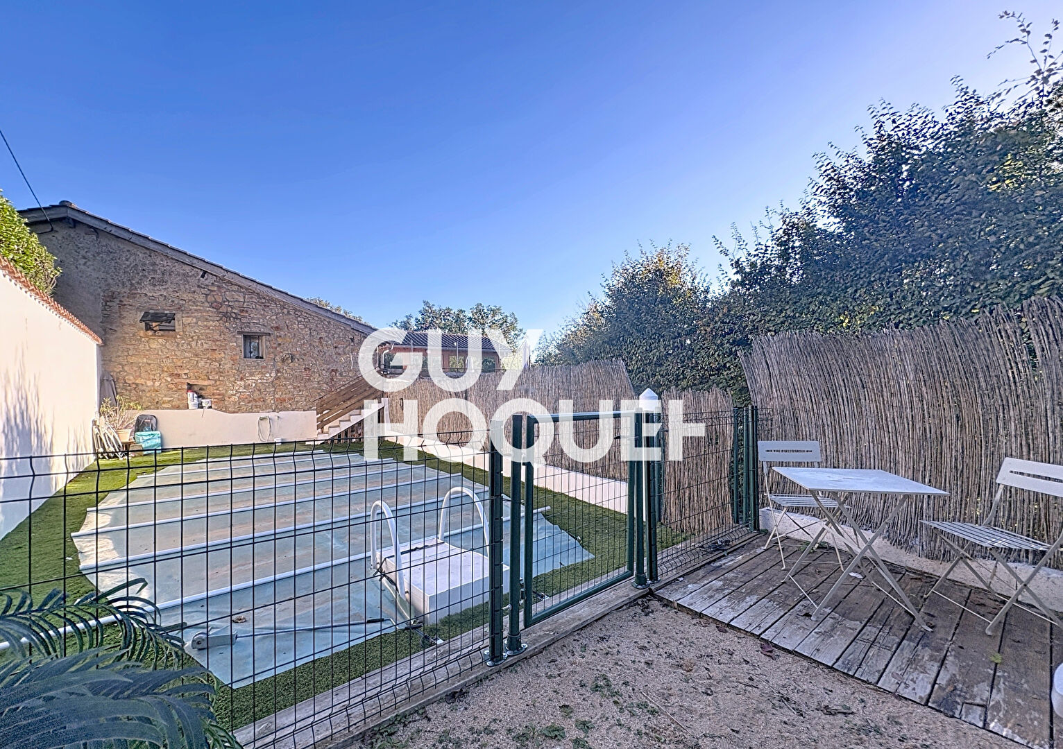 Charmante Maison 3CHBS + Piscine et Garage 71570 LEYNES