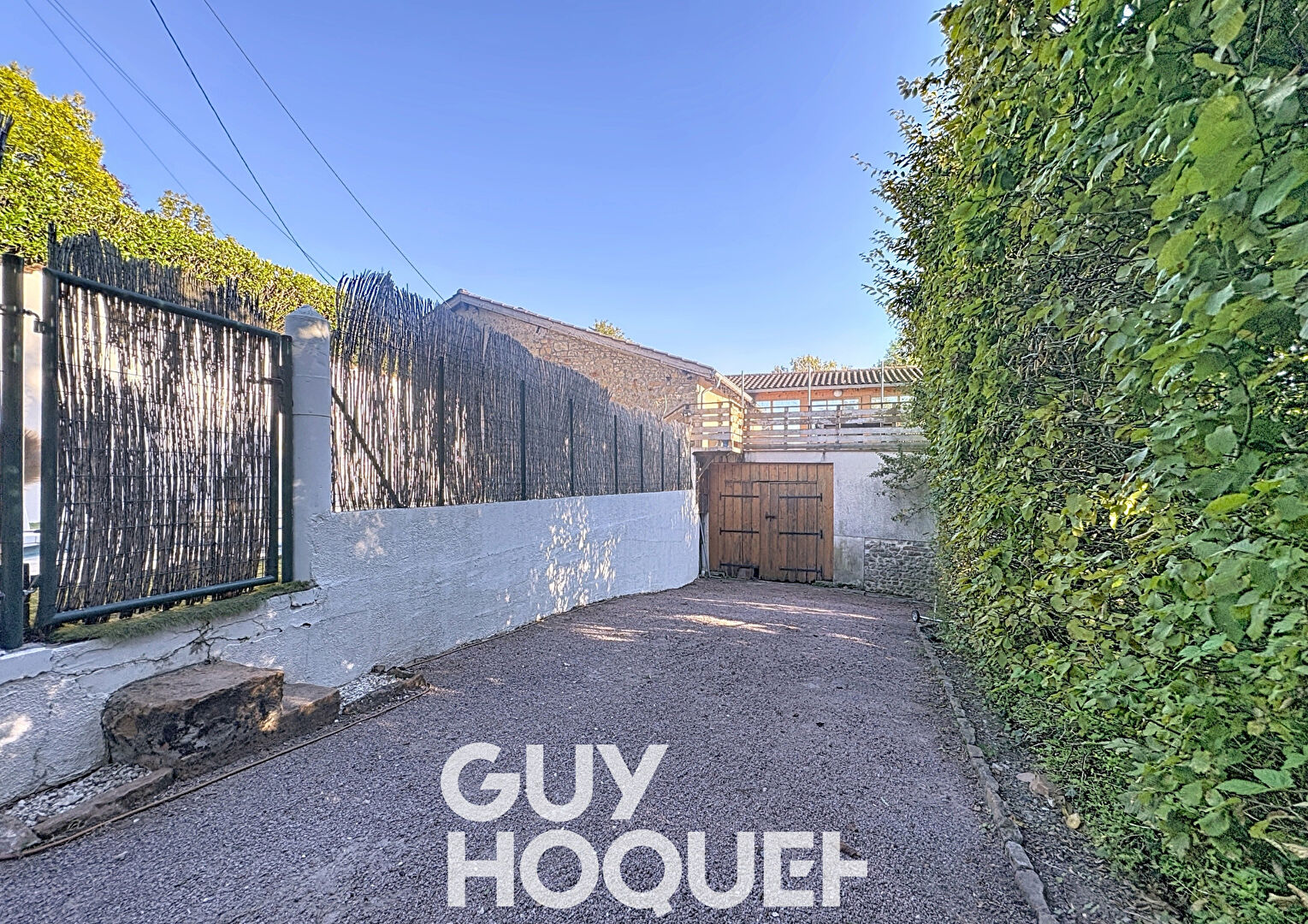 Charmante Maison 3CHBS + Piscine et Garage 71570 LEYNES