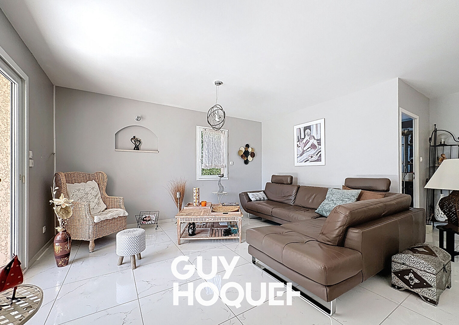 Villa Plain Pied 3CHBS + Dble Garage - 71850 CHARNAY LES MACON