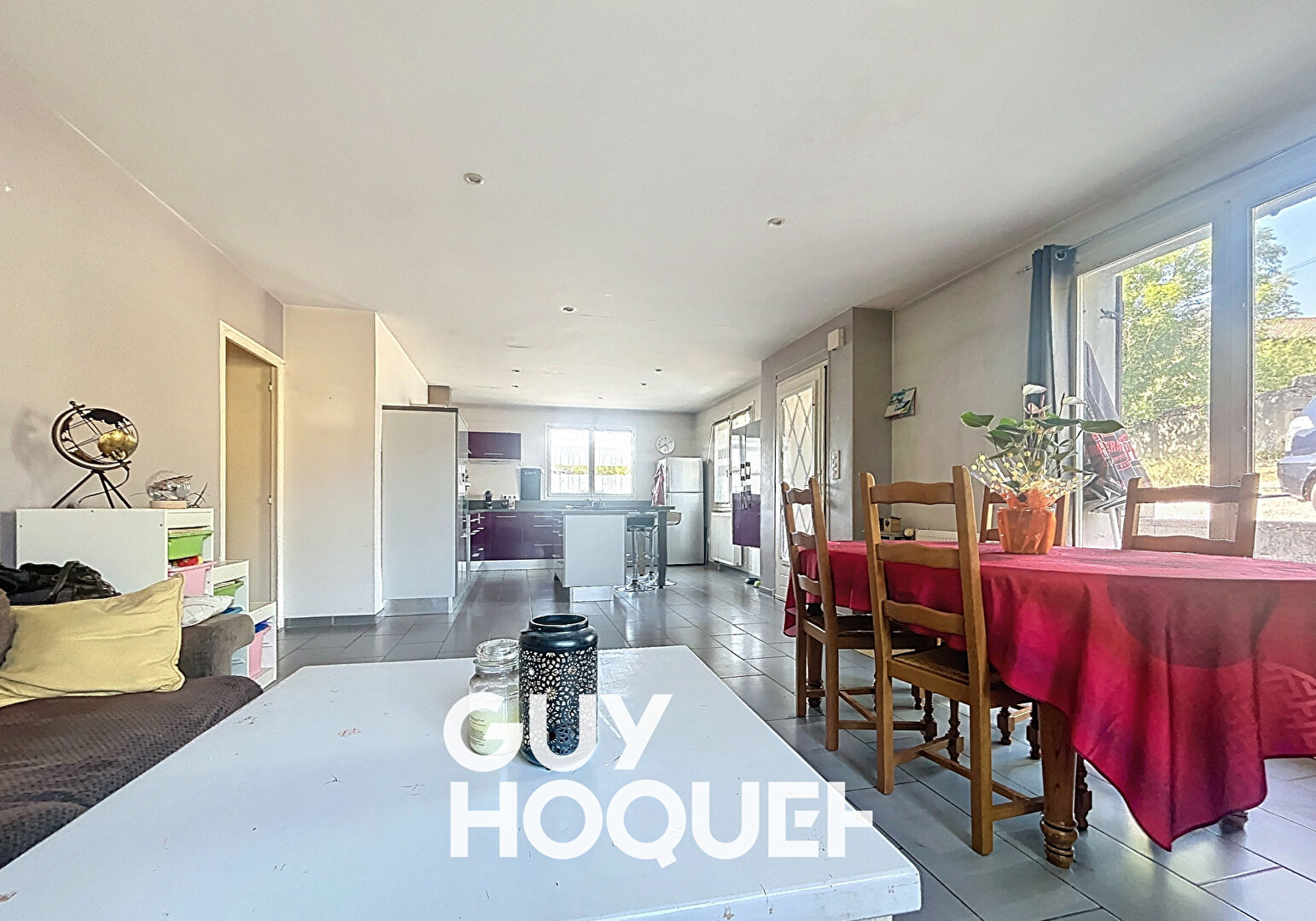 Grande Maison et Dépendances - 71570 LEYNES