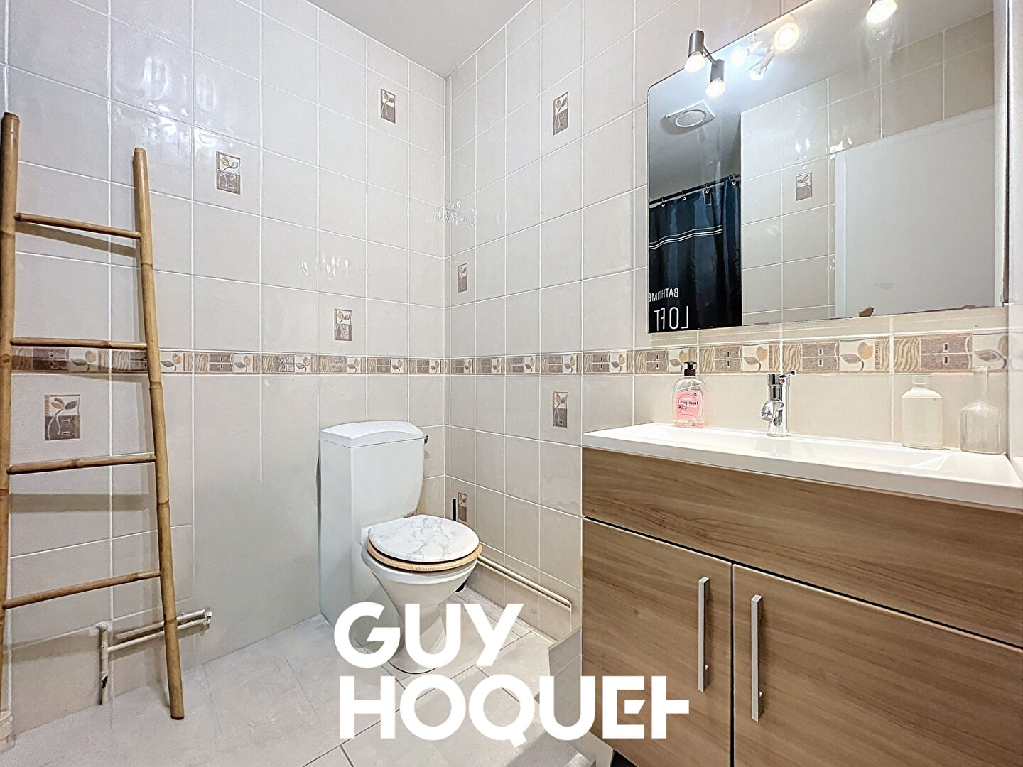 Villa Récente 3 Chs + GGE et Terrain de 623 m² - 71570 LA CHAPELLE DE GUINCHAY