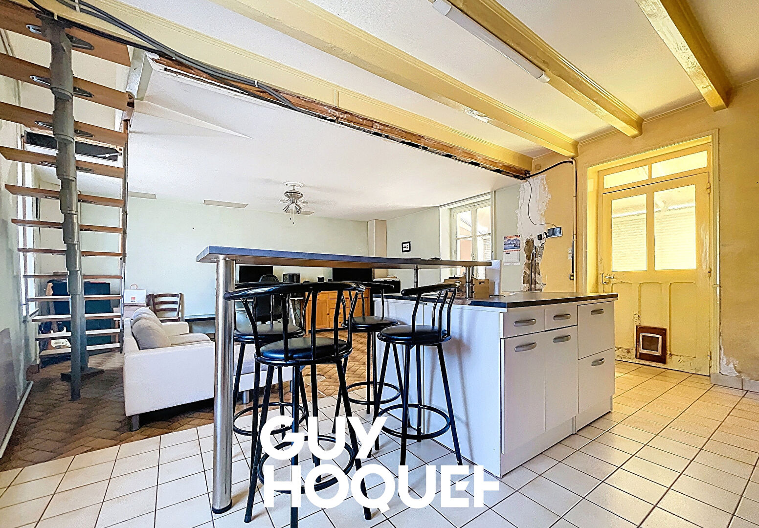 Maison Ancienne 2 Chs + Dépendances + 1227 m² de terrain - 71570 PRUZILLY