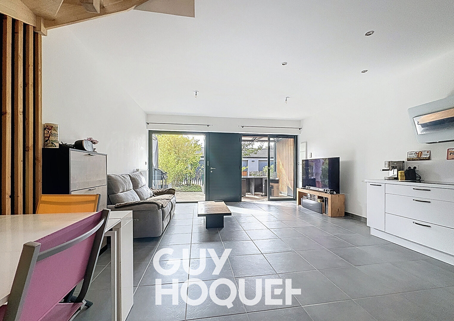 Duplex avec 2 Chambres et Garage 71000 VARENNES LES MACON