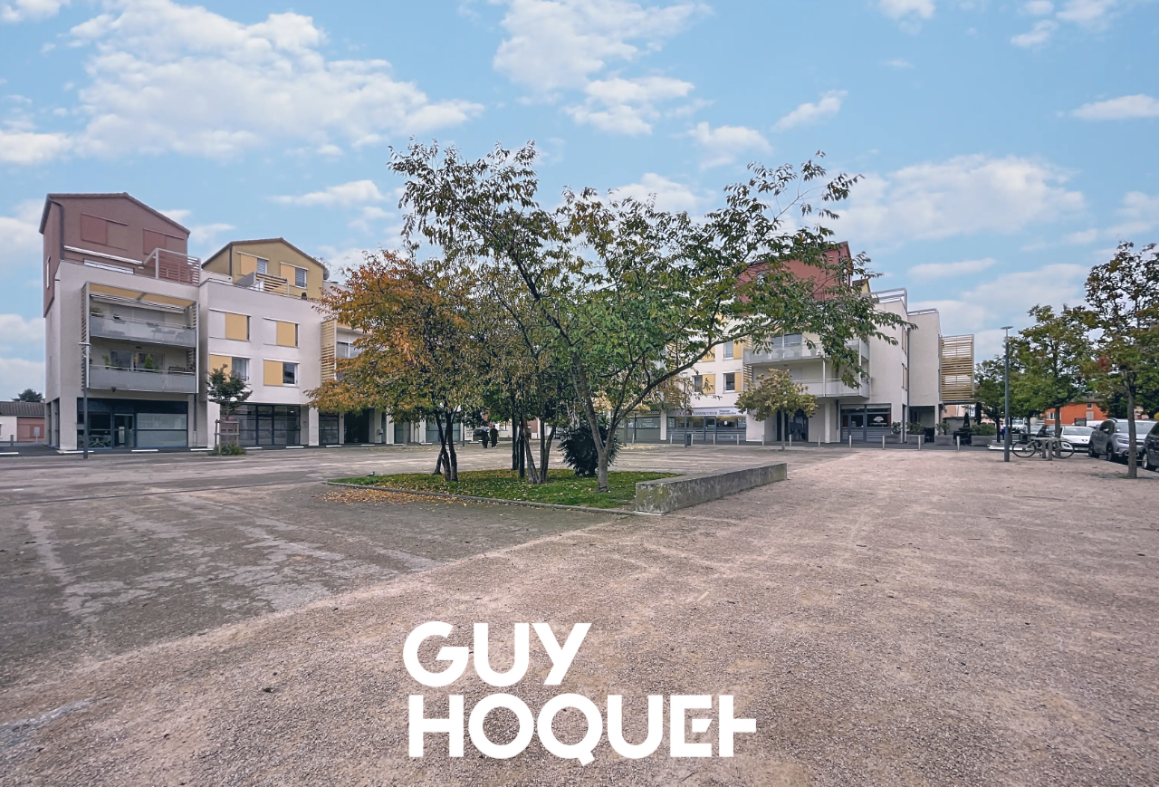 Appartement de type 2 + Garage et Terrasse - 71850 CHARNAY LES MACON