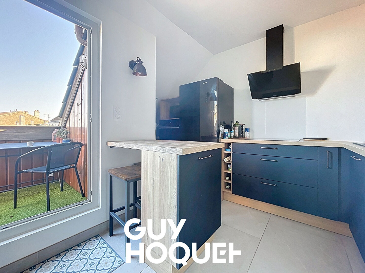 Appartement T2 Rénové avec vue Imprenable - 71000 MÂCON