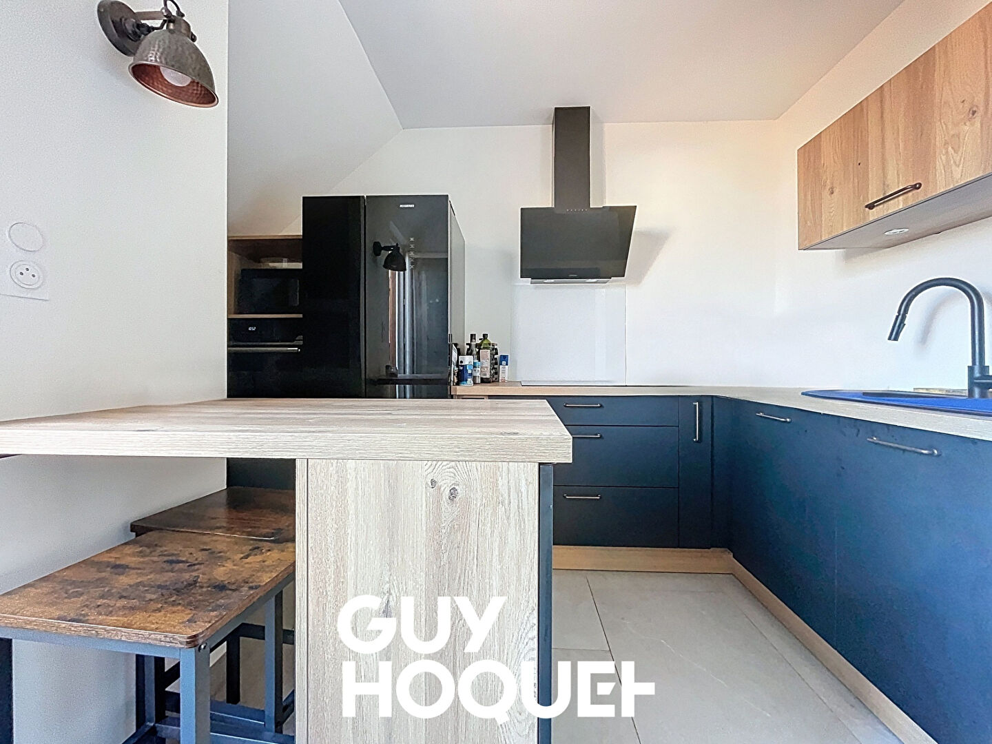 Appartement T2 Rénové avec vue Imprenable - 71000 MÂCON