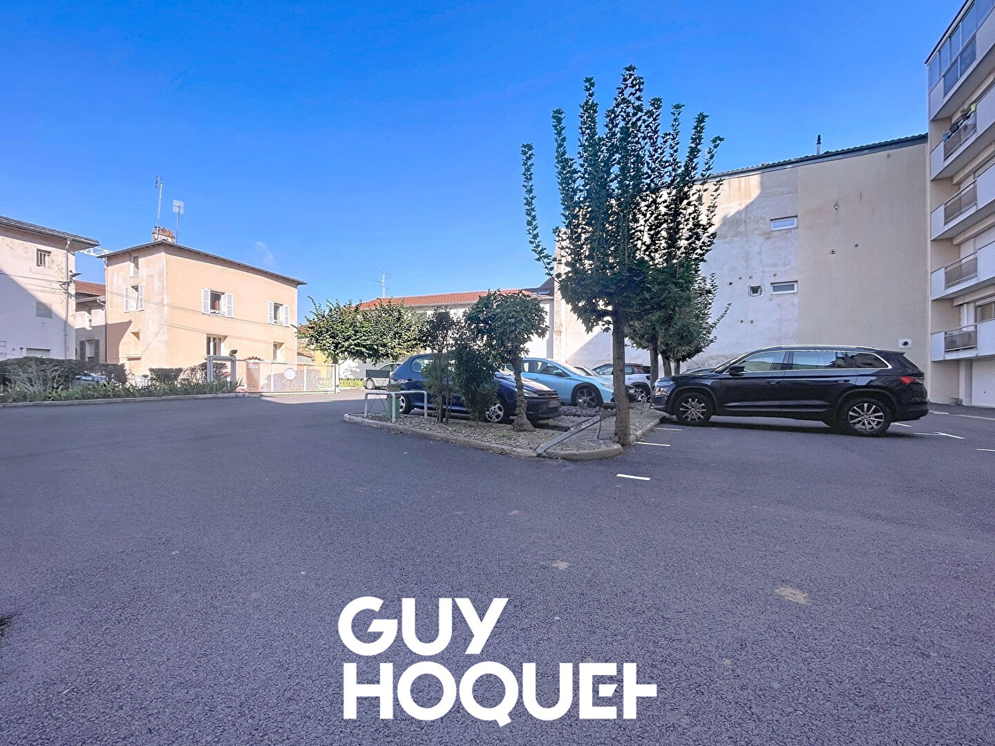 Appartement T2 Rénové avec vue Imprenable - 71000 MÂCON