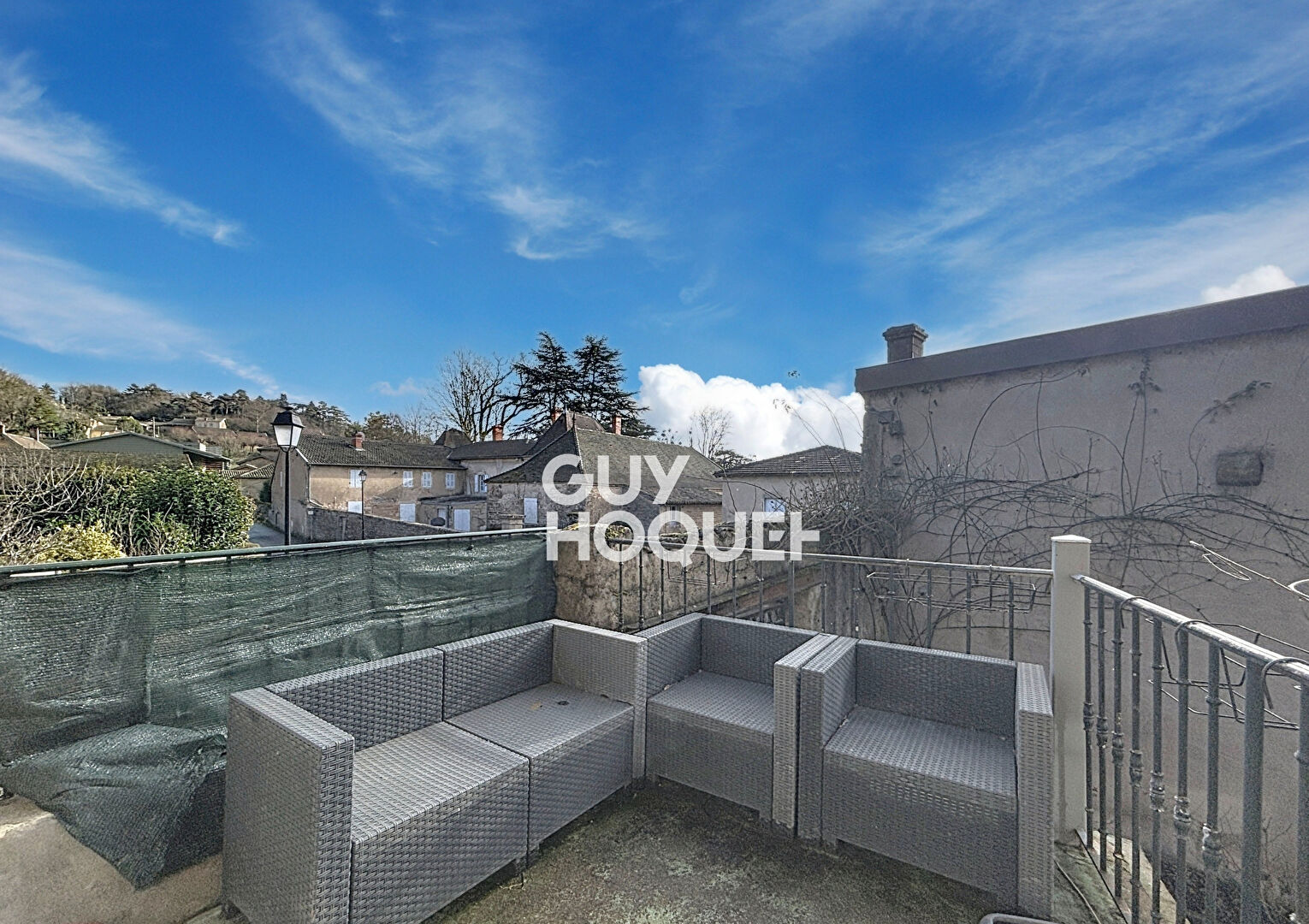 Charmante Maison de Village 4 chambres & Environnement Calme - La Roche Vineuse