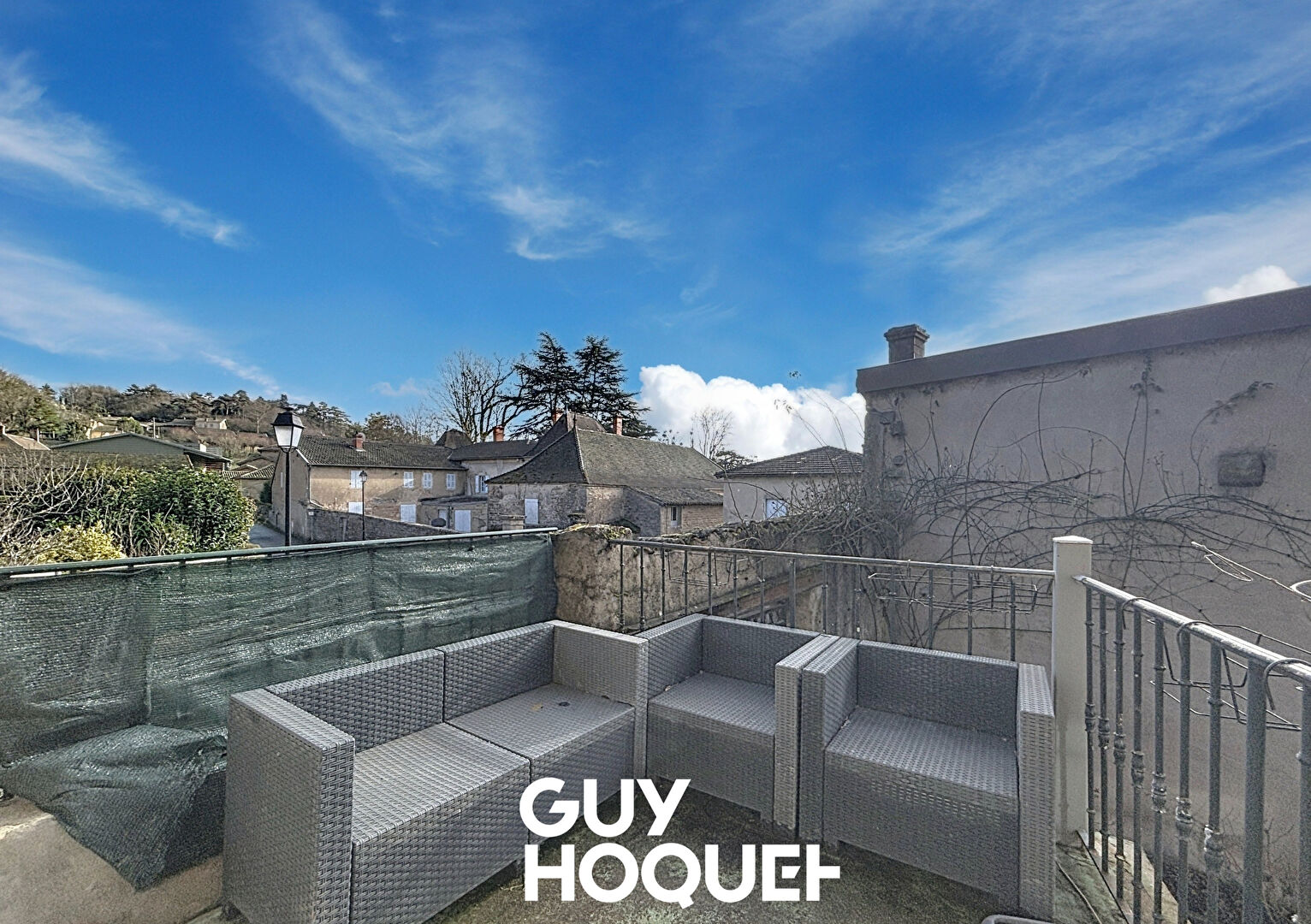 Charmante Maison de Village 4 chambres & Environnement Calme - La Roche Vineuse