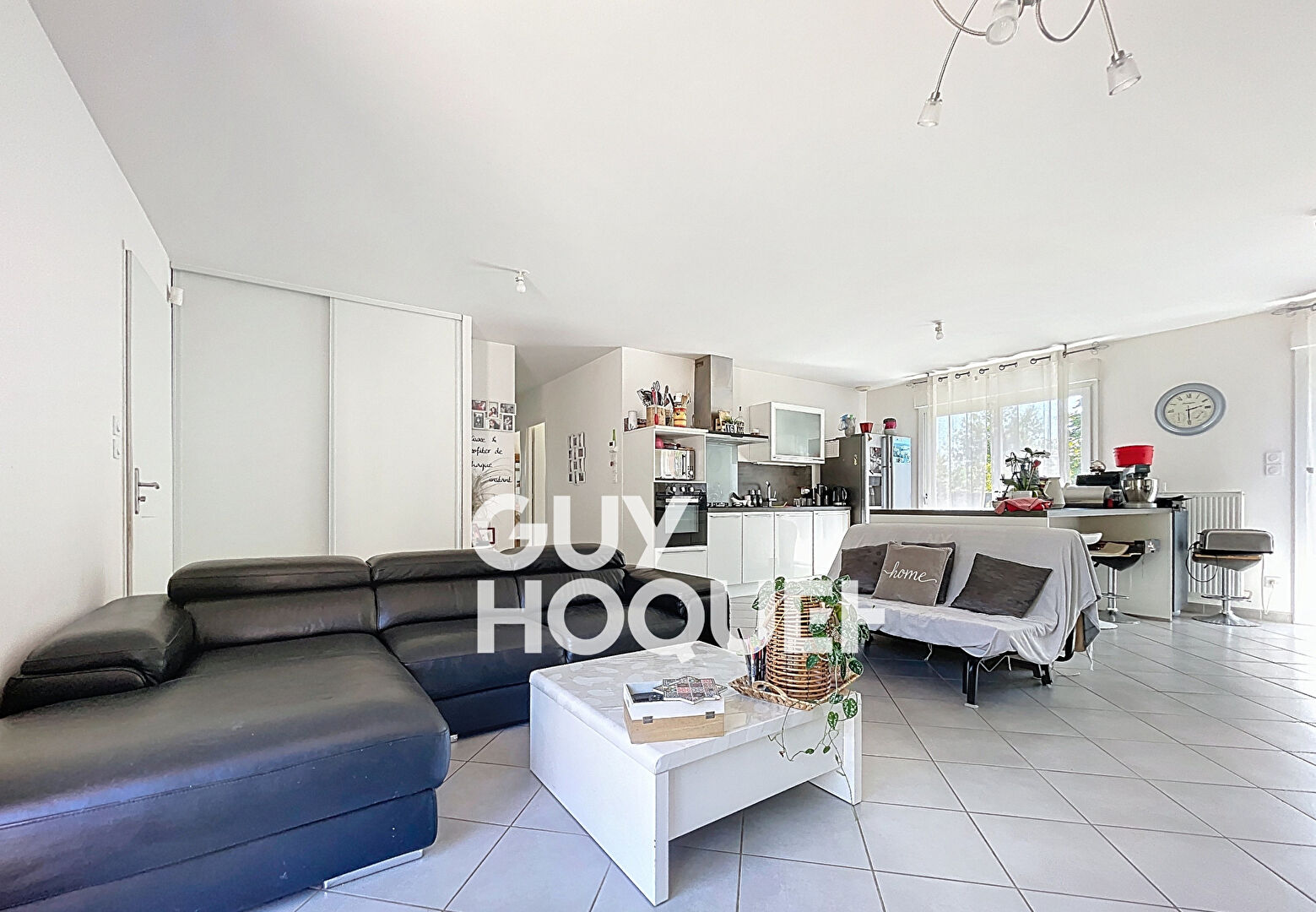 Villa Plain Pied de 2014 - 3 Chs dont Suite + T2 indépendant et Garage - 71570 SAINT SYMPHORIEN D'ANCELLES