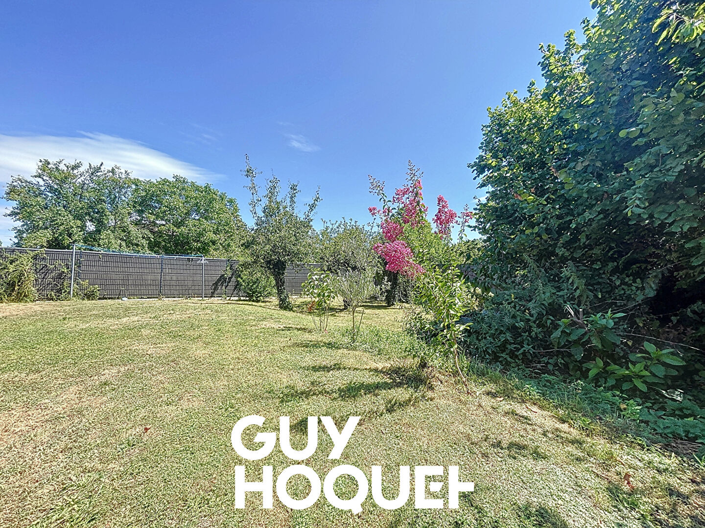 Villa Plain Pied de 2014 - 3 Chs dont Suite + T2 indépendant et Garage - 71570 SAINT SYMPHORIEN D'ANCELLES