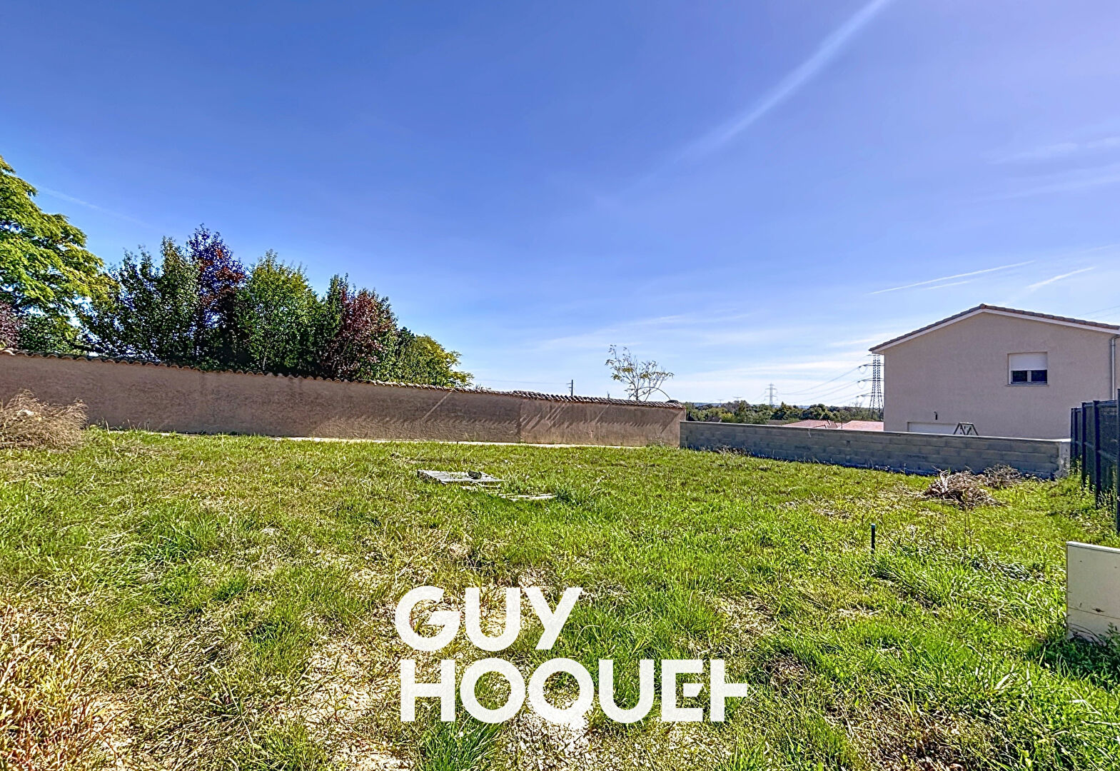 Charmant Terrain La Chapelle De Guinchay de 295 m2