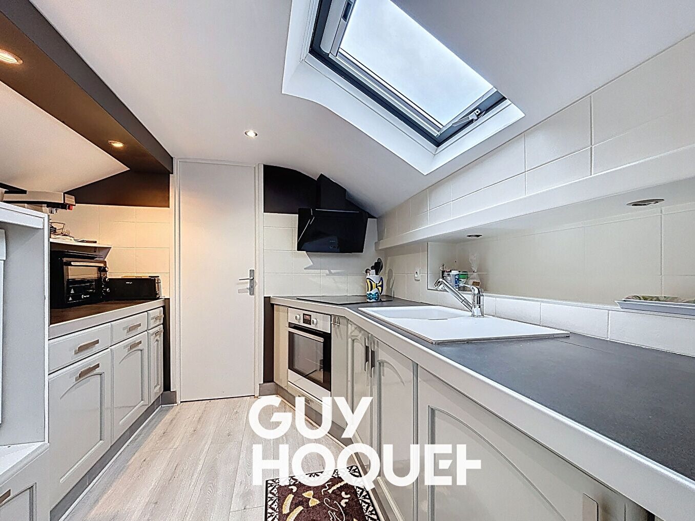 Maison Chic et Raffinée de 4 chambres + Garage - 71000 MACON