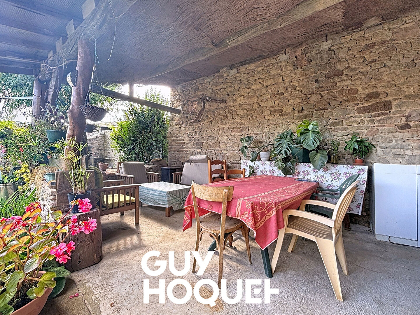 Maison en Pierres - 71570 CHASSELAS