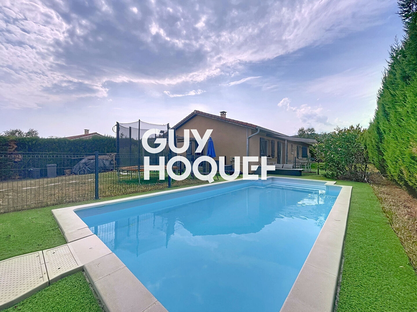 Charmante Villa de Plain-pied, 5 Chambres, Piscine - 69840 CHENAS
