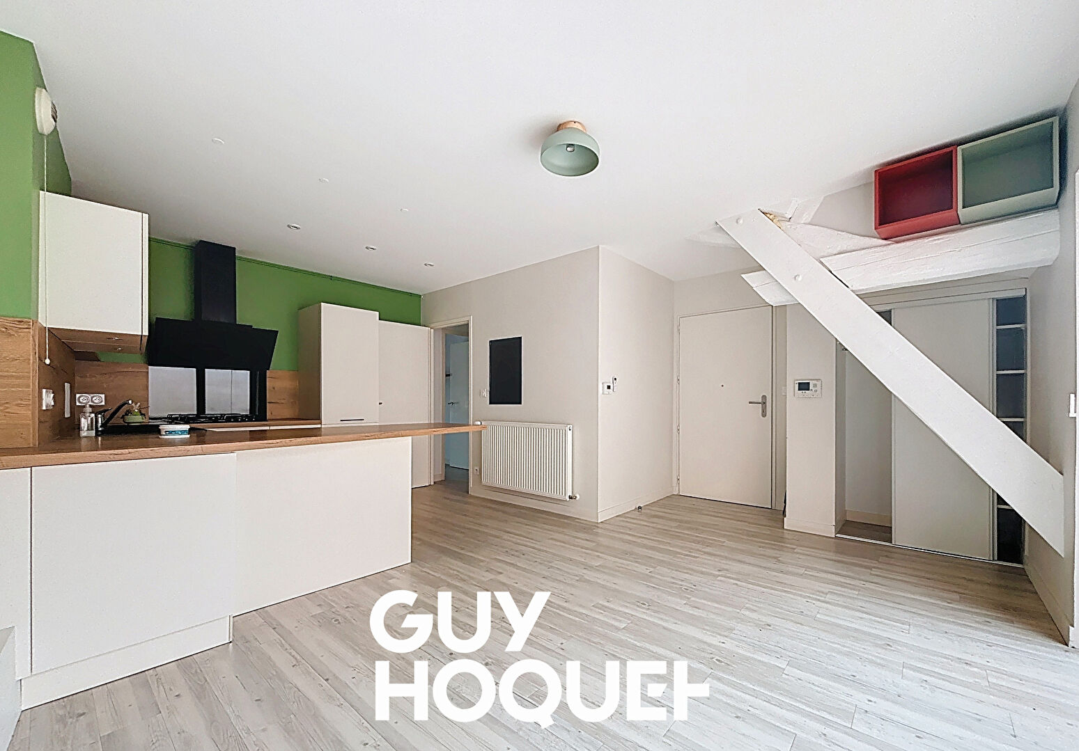 Appartement de type 3 + Terrasse + Parking - 71000 MACON