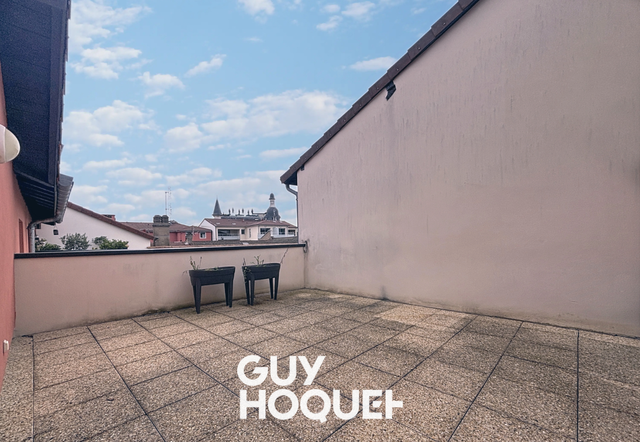Appartement de type 3 + Terrasse + Parking - 71000 MACON