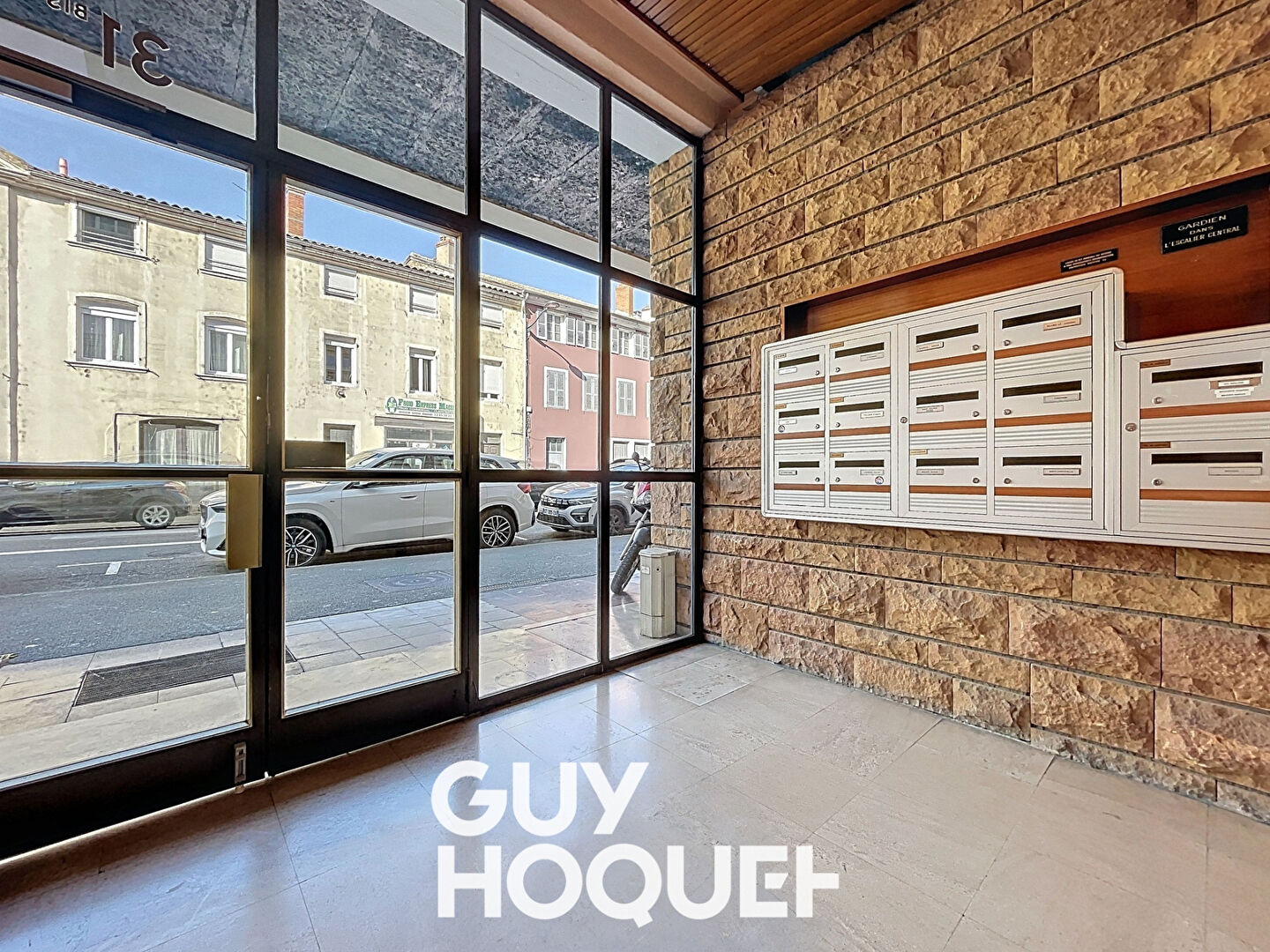 Appartement Type 2 + Parking privatif et Cellier - 71000 MACON