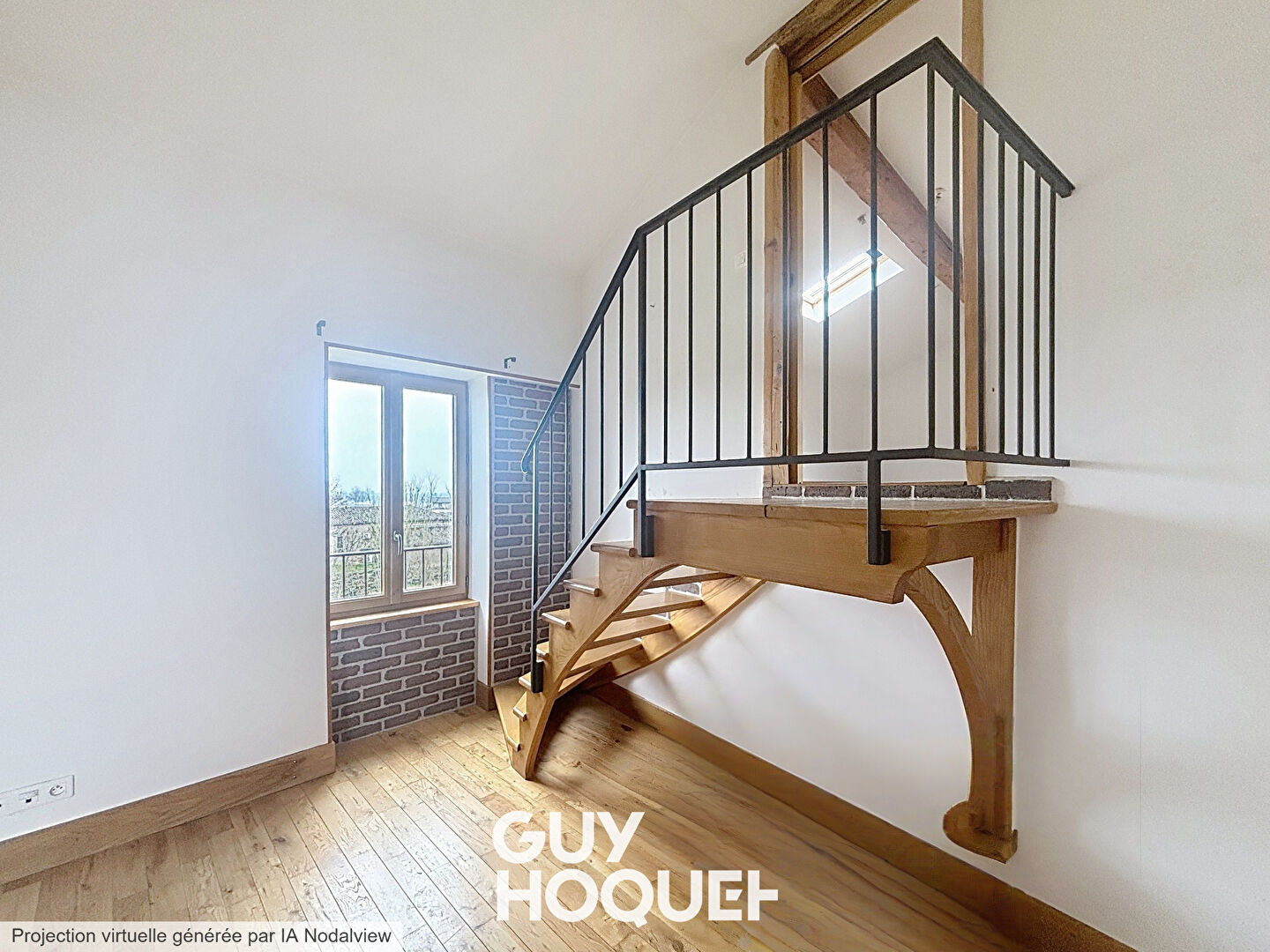 SOUS OFFRE Magnifique Maison Rénovée de 5 pièces, GGE - 69840 JULIENAS