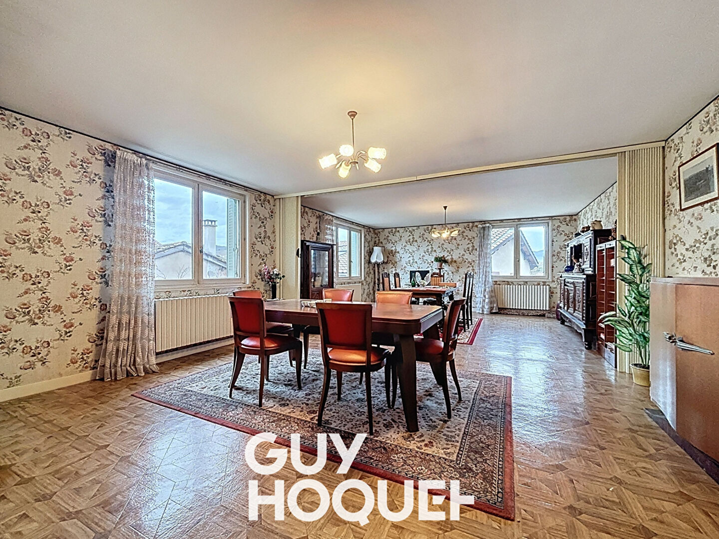 Maison La Chapelle De Guinchay 6 pièce(s) 146 m2