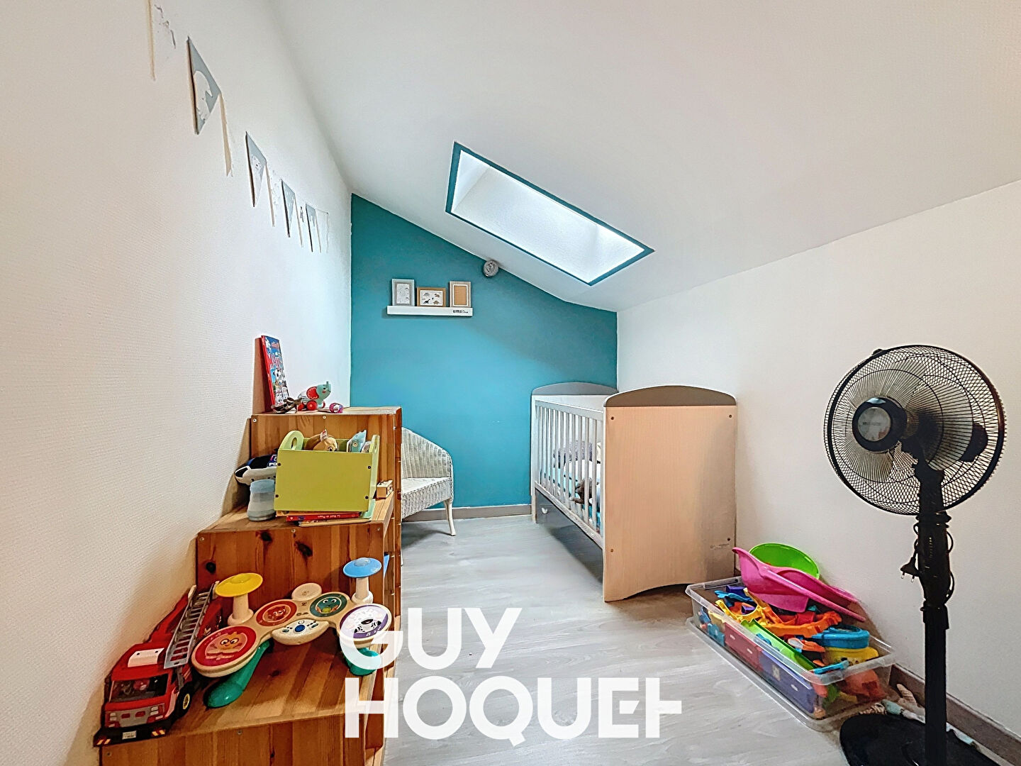 Maison ancienne rénovée + 3 Chambres  +  Dépendances - 01290 CROTTET