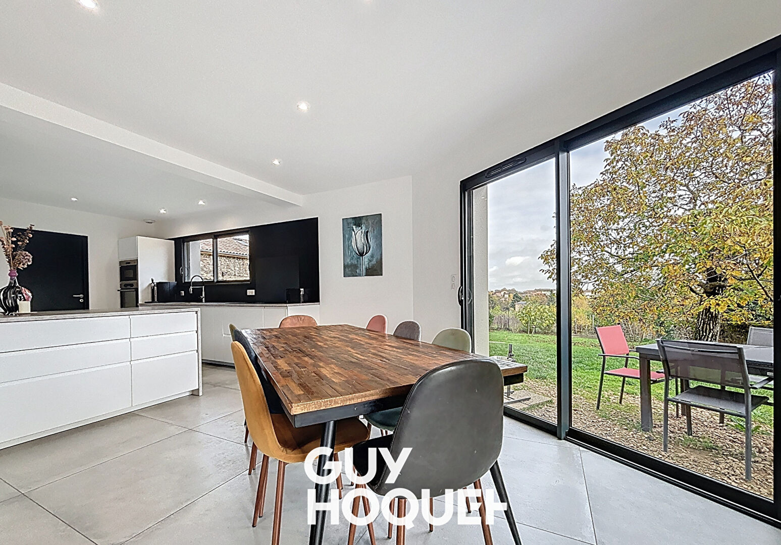 71570 CHANES - Villa 4Chbs + Dépendances